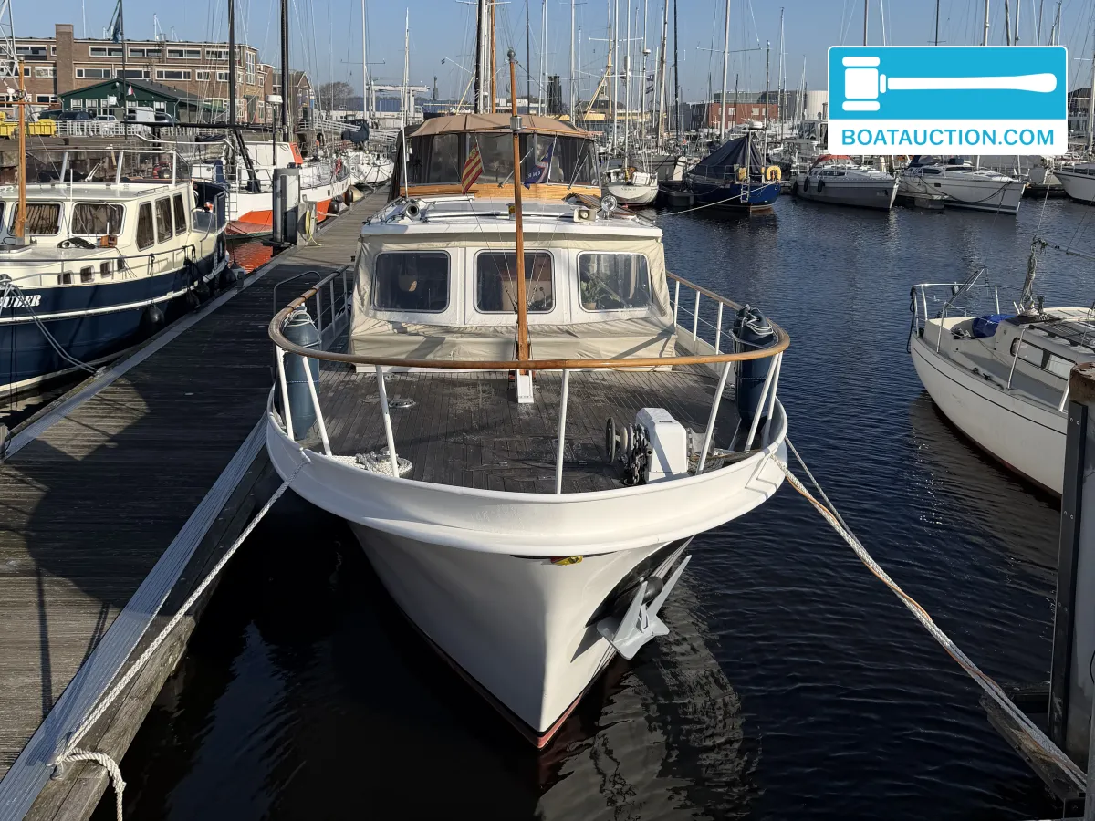 foto: 98 Super van Craft 13.50