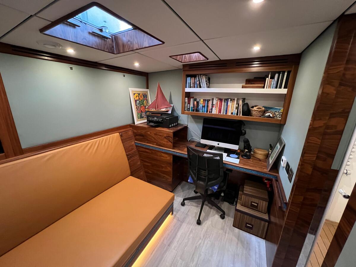 foto: 39 Naval Yachts XPM 78