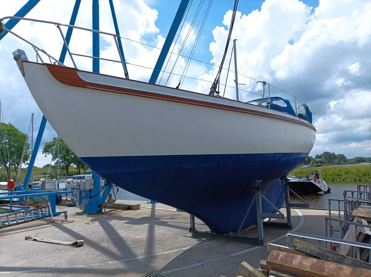 foto: 104 Tradewind 33