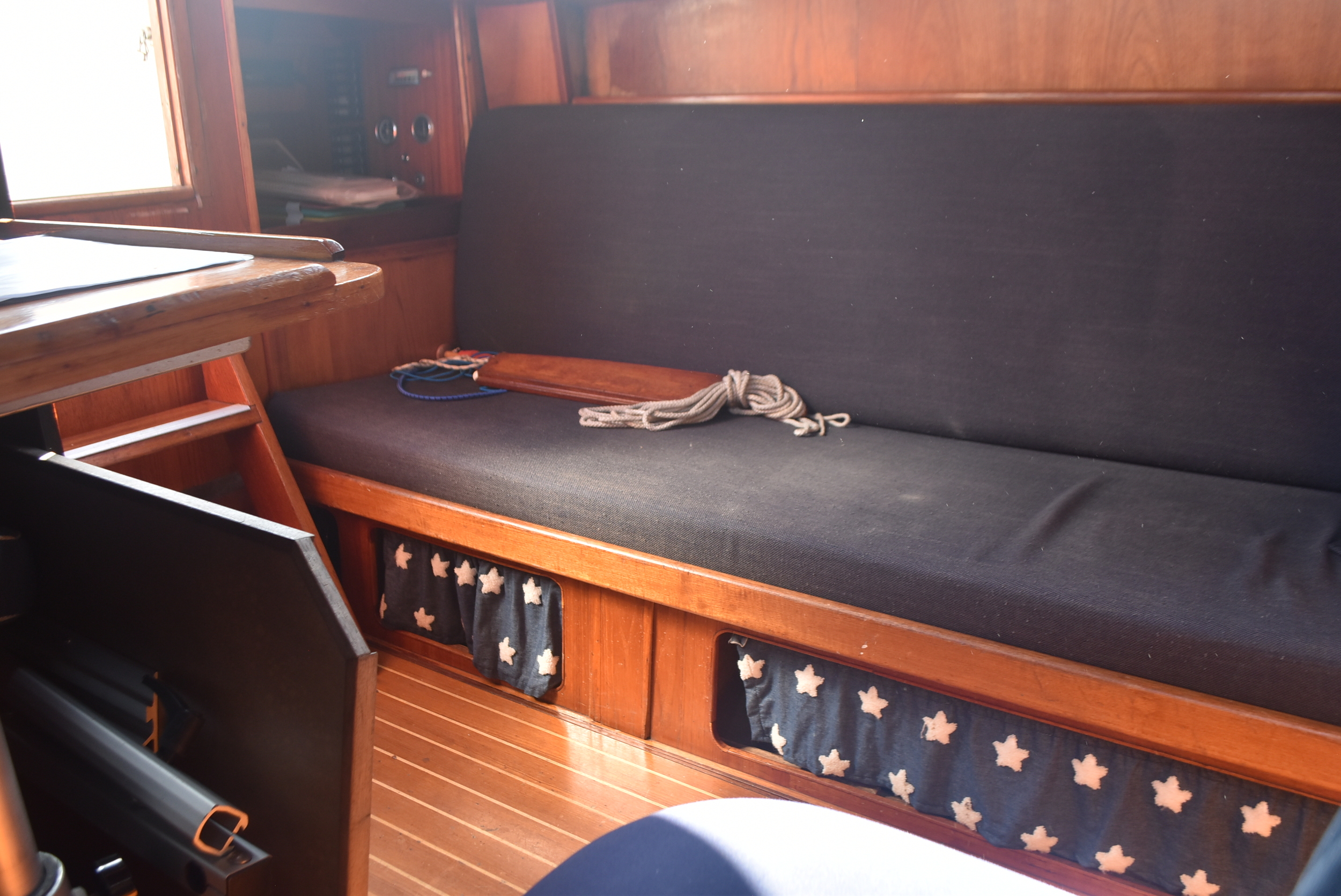 foto: 32 Volkerak 32 Motorsailer