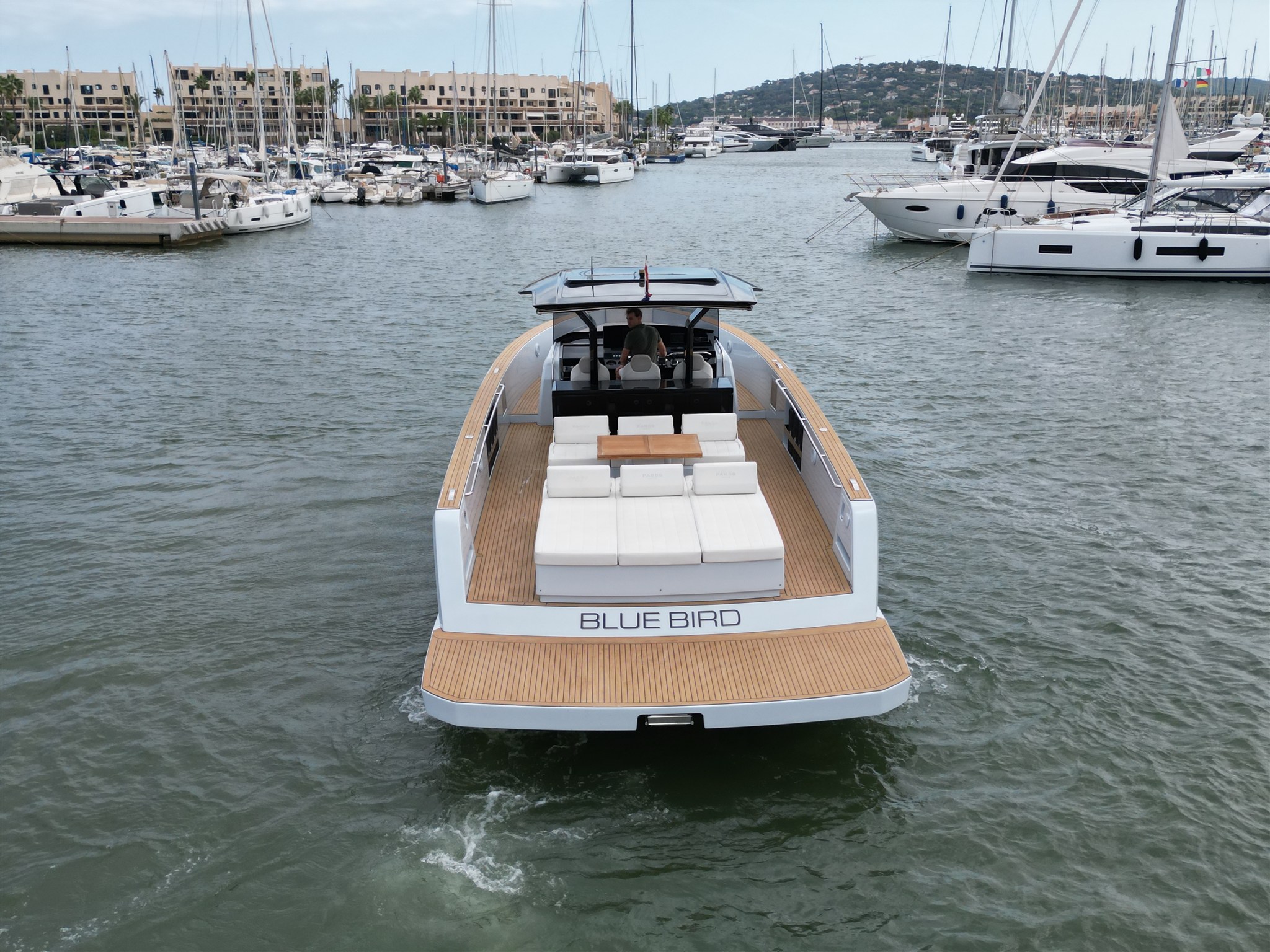 foto: 34 Pardo Yachts 43