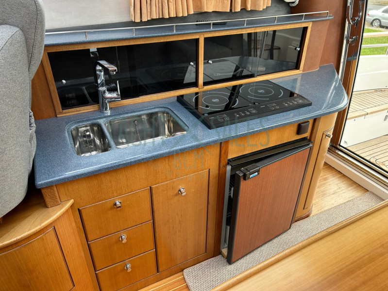 foto: 18 Galeon 330 HT