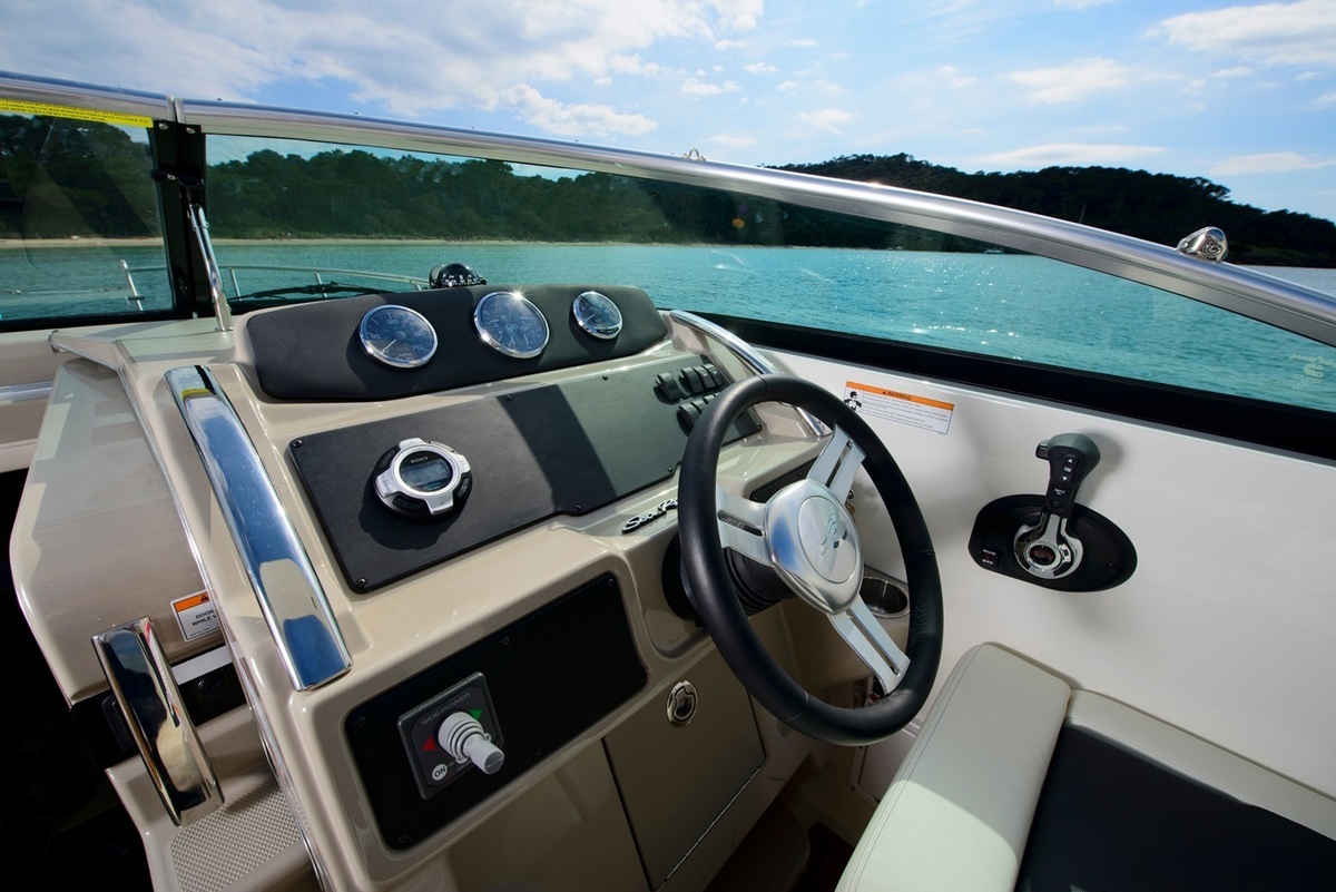 foto: 36 Sea Ray Sundancer 265