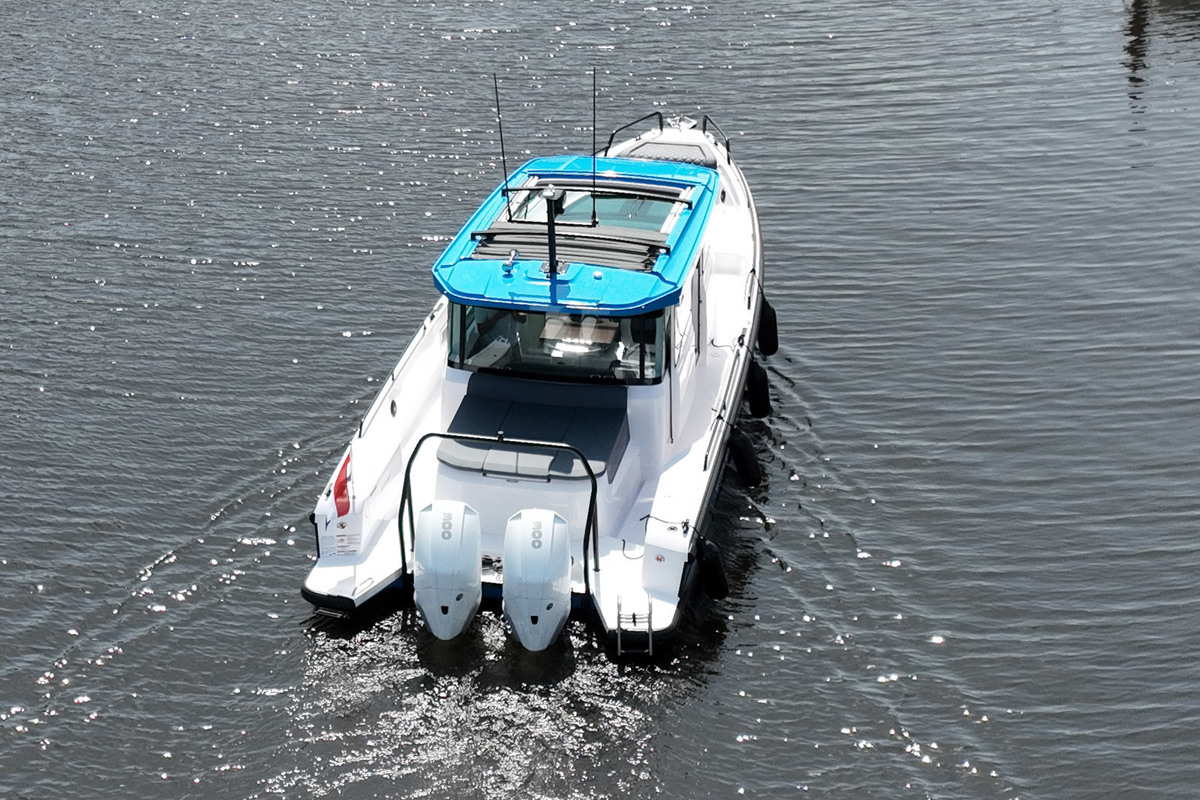 foto: 55 Axopar 37 XC Cross Cabin