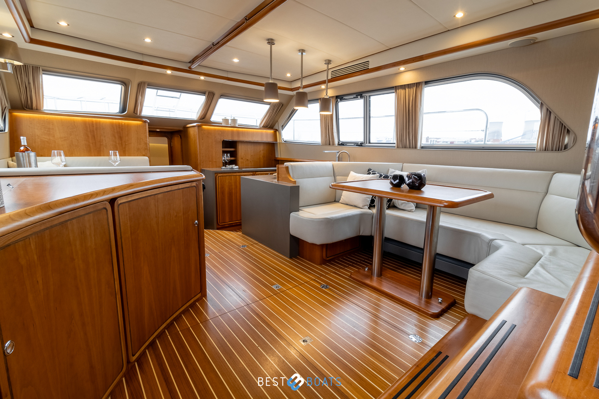 foto: 105 Linssen Grand Sturdy 500 AC Wheelhouse Long Top