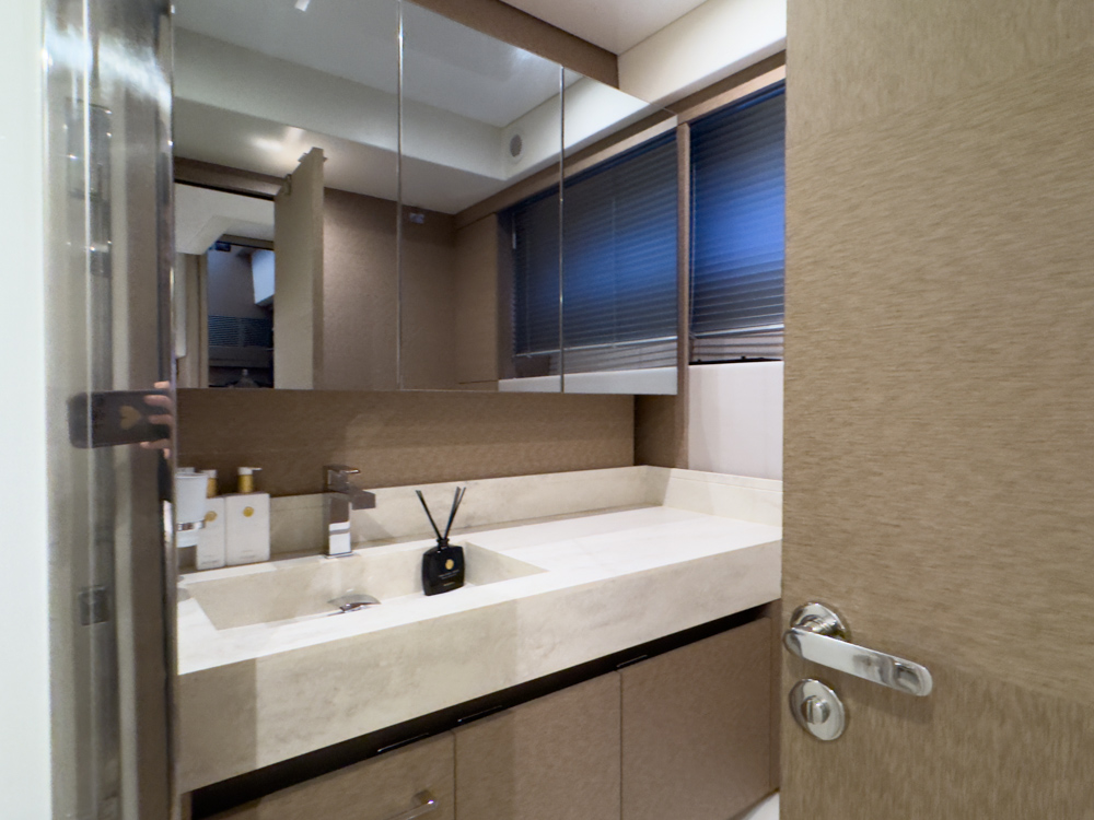 foto: 45 Prestige 520S 
