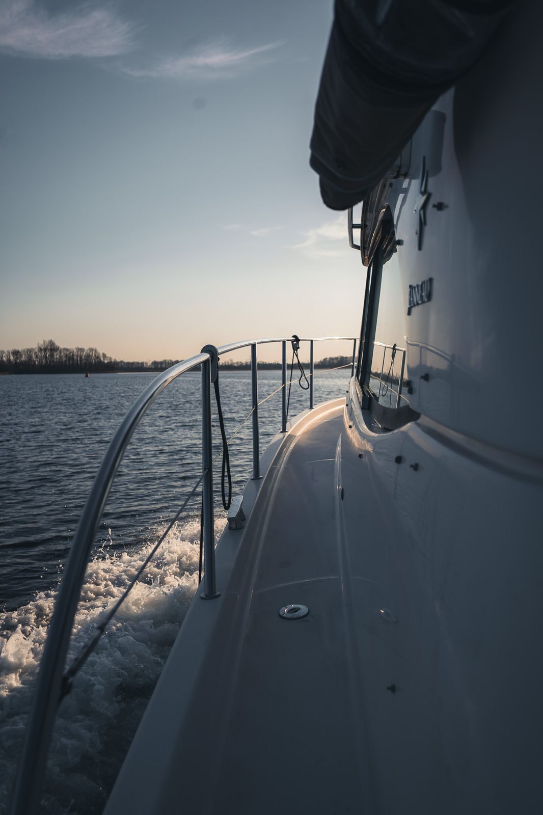 foto: 30 Jeanneau Prestige 36 Fly