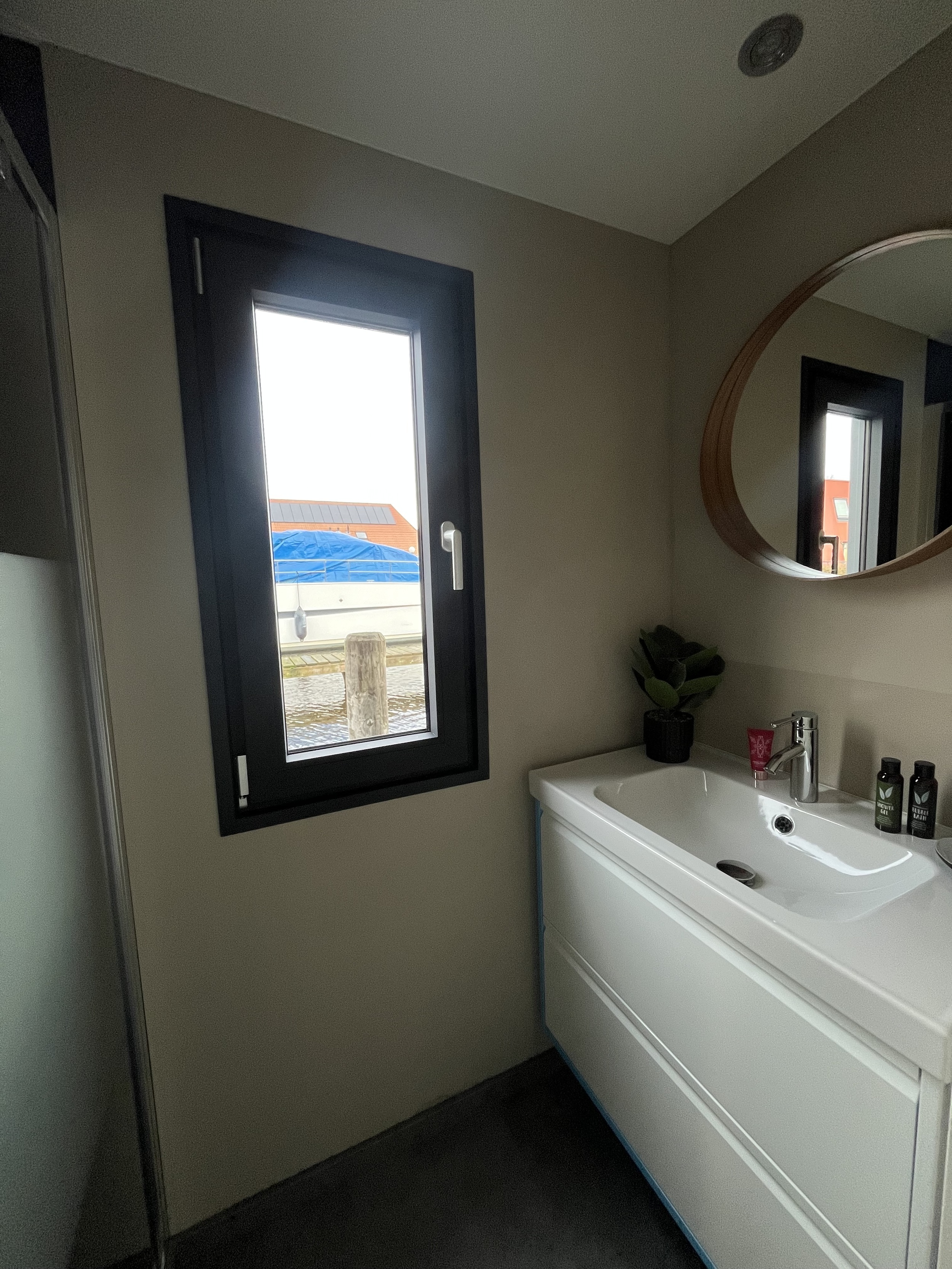 foto: 31 Senso 45 Maritieme Houseboat