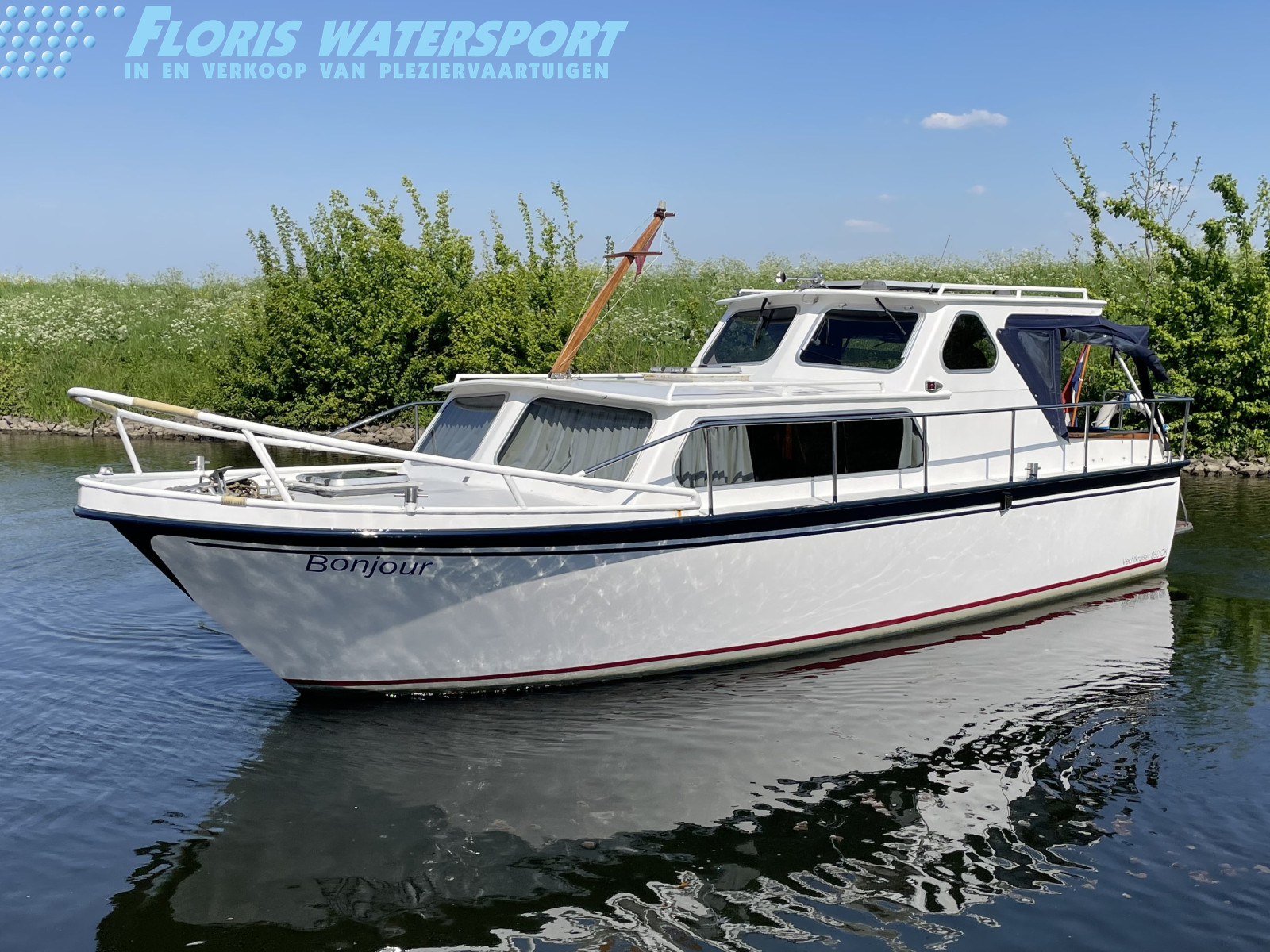 foto: 13 Vechtkruiser 850 Open Cabin
