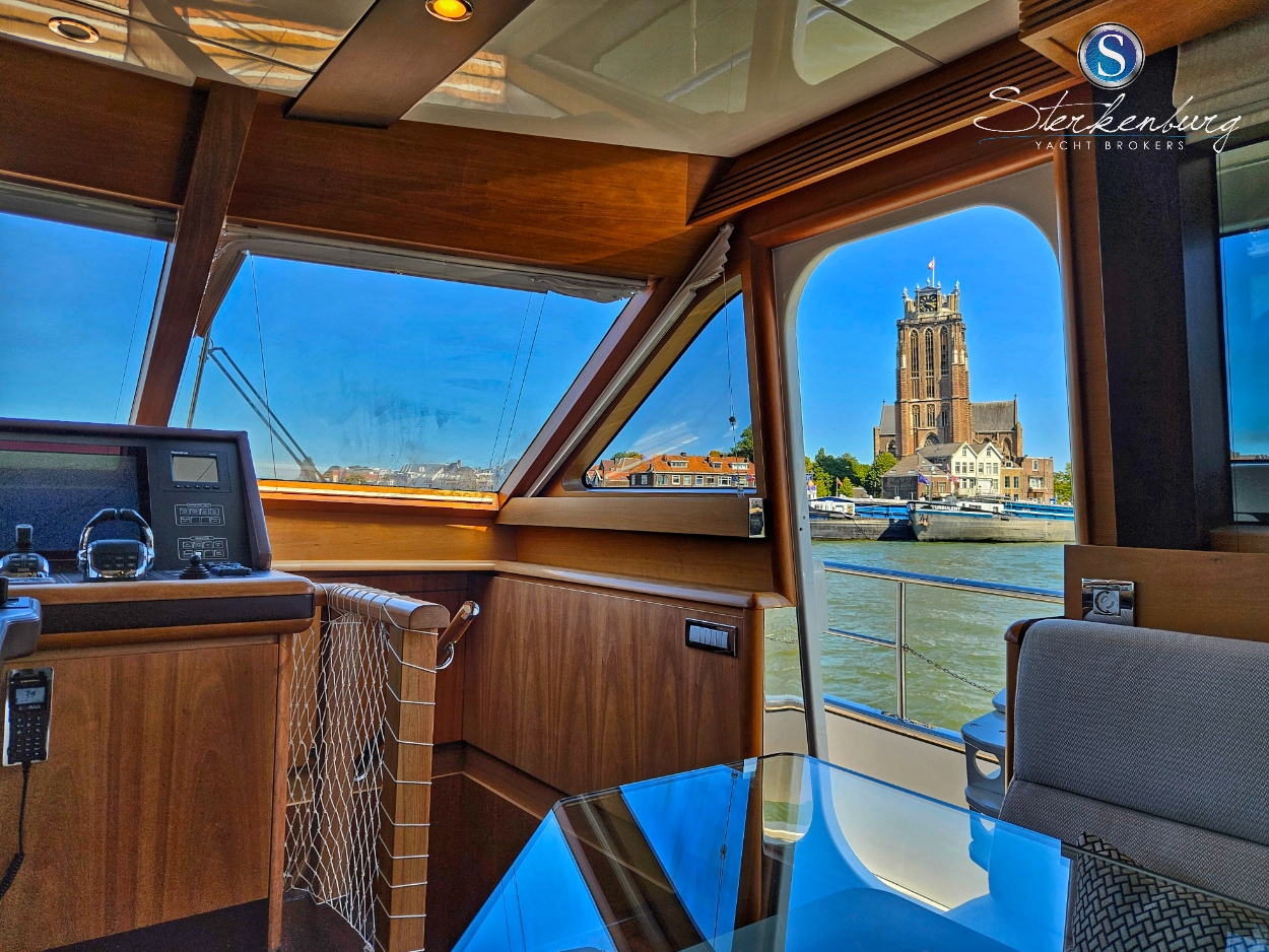 foto: 72 Valk Continental II 2300 ALU-IPS