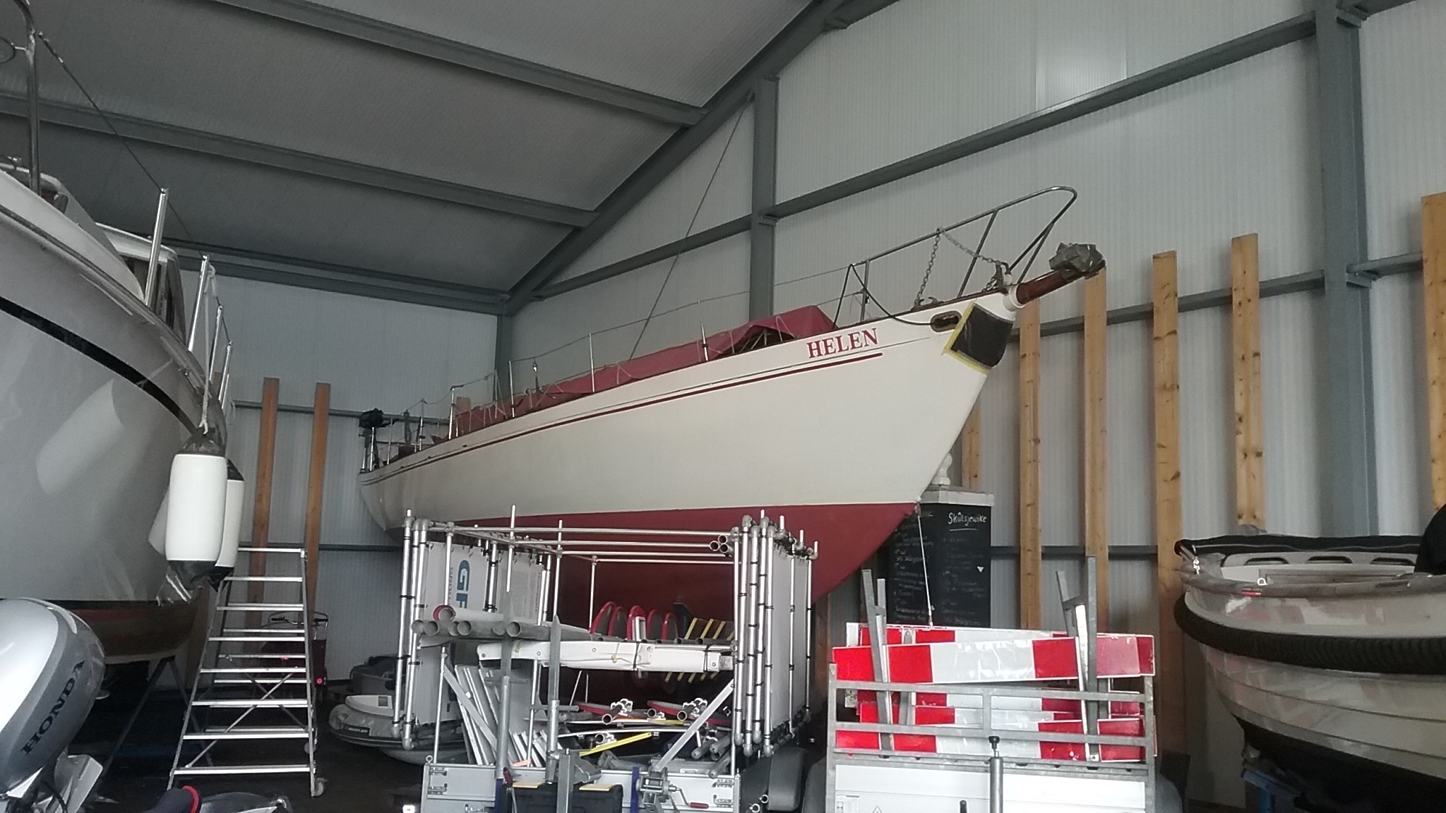 foto: 16 Laurent Giles 43