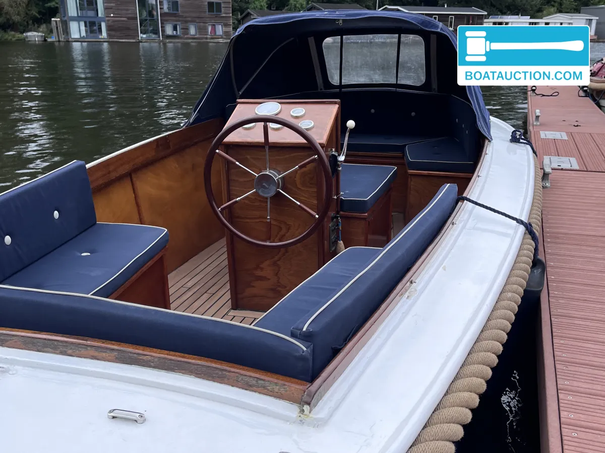 foto: 17 Sloop 580
