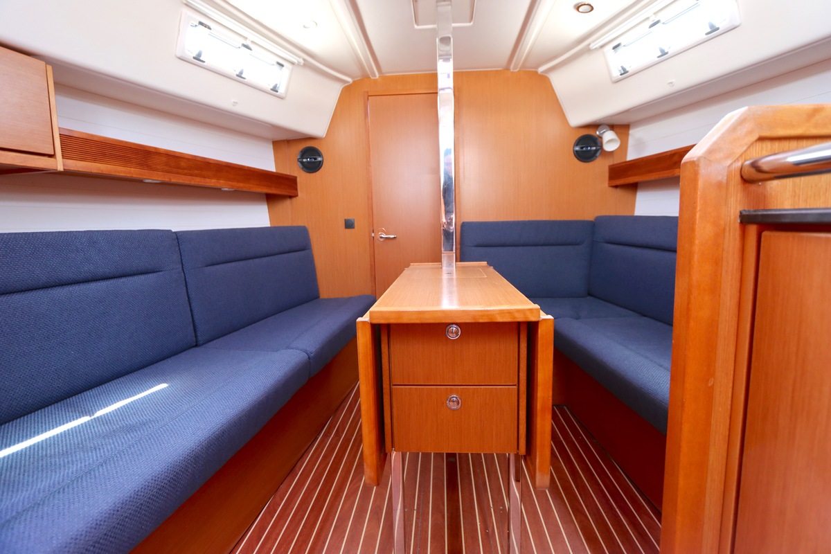foto: 33 Bavaria 32 Cruiser