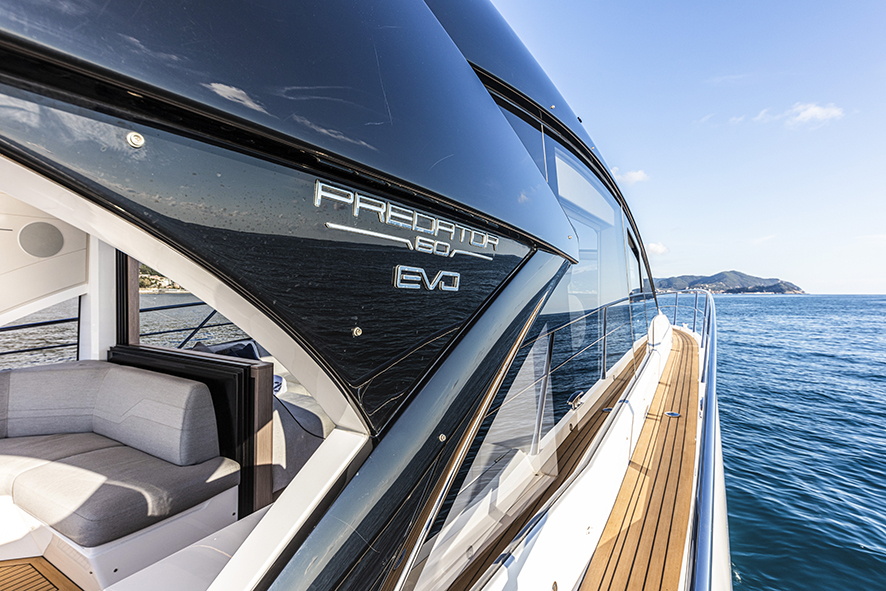 foto: 13 Sunseeker Predator 60 Evo
