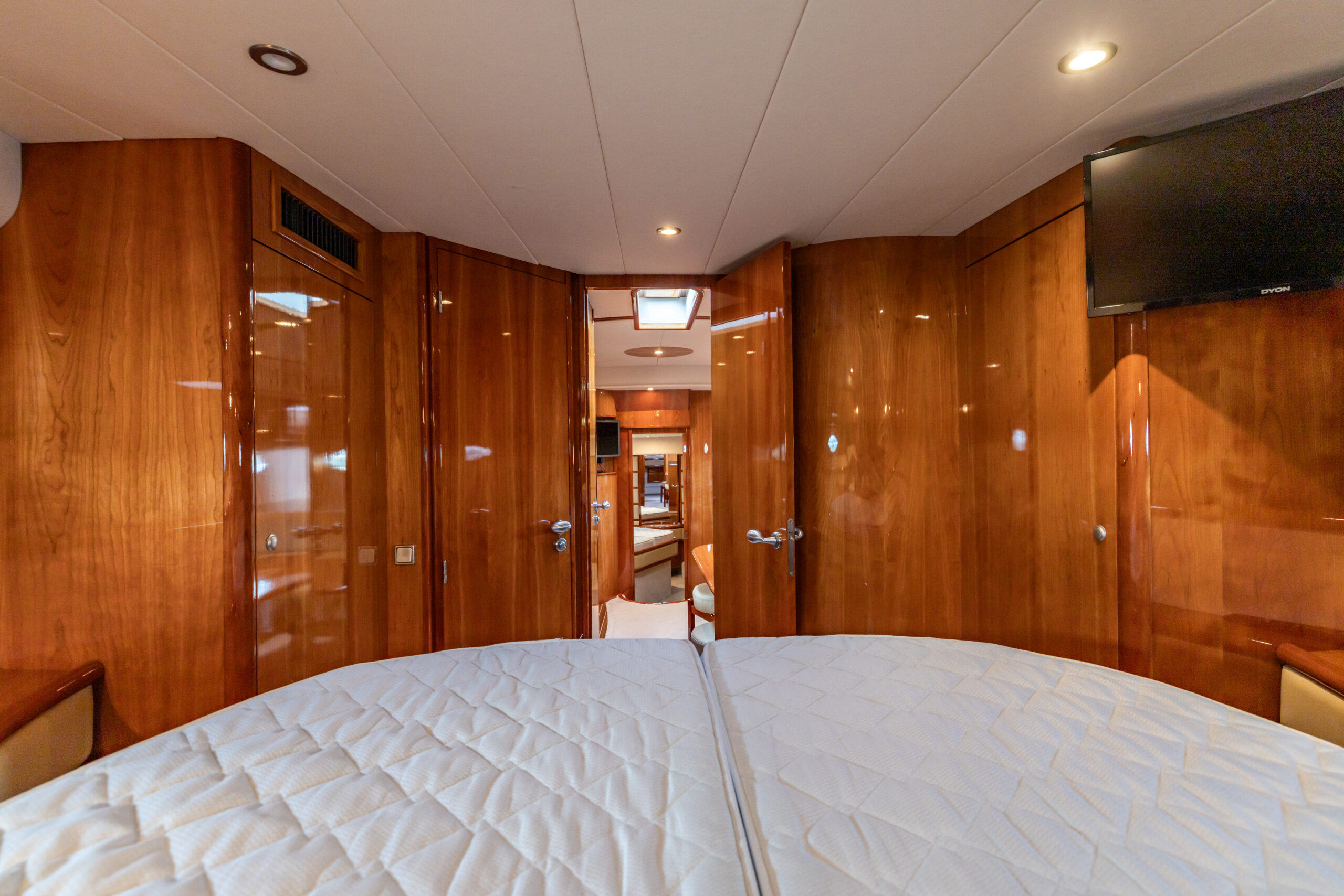 foto: 53 Neptunus 55 Sport #13 PACIFIC