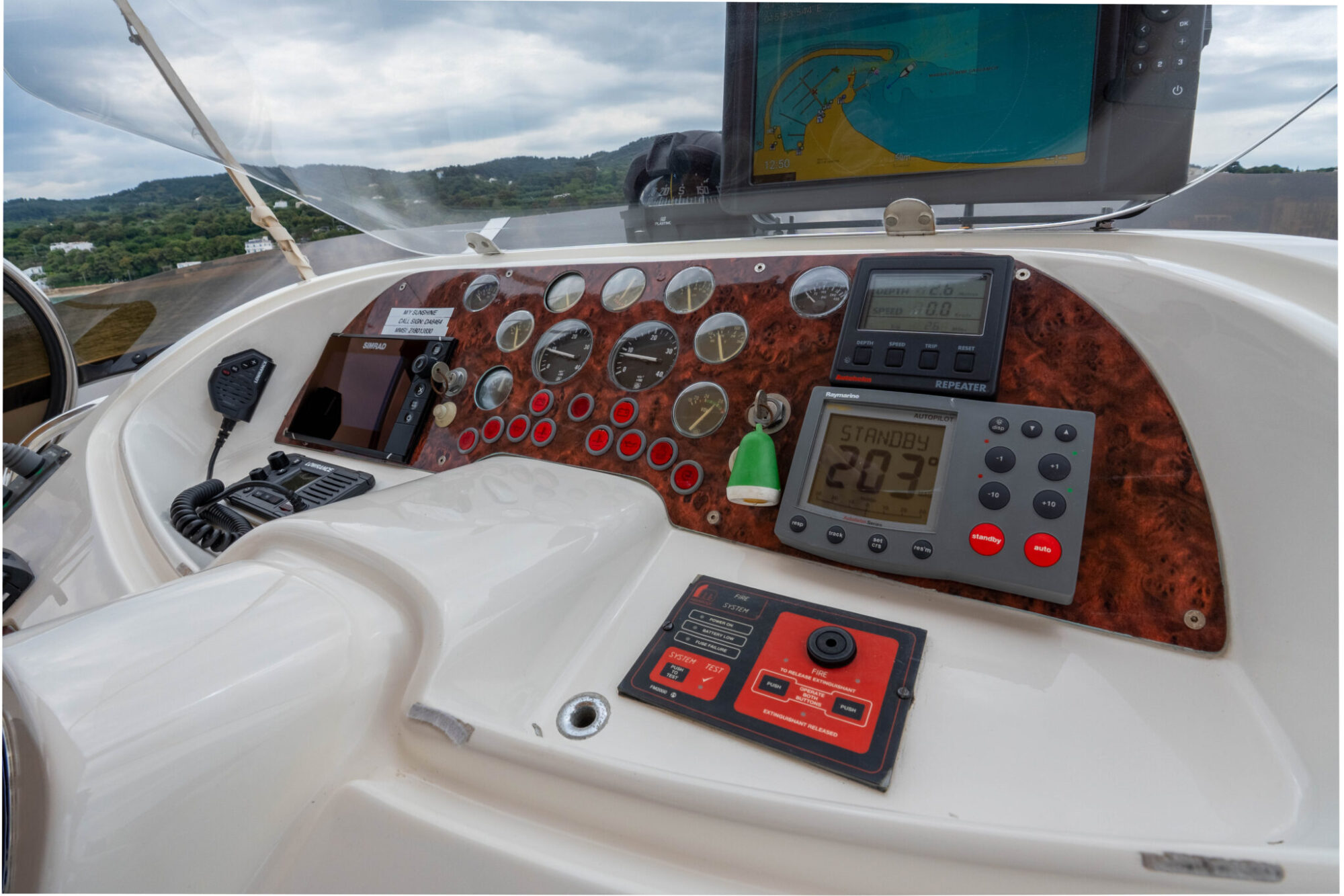foto: 124 Fairline Fairline Squadron 62/65