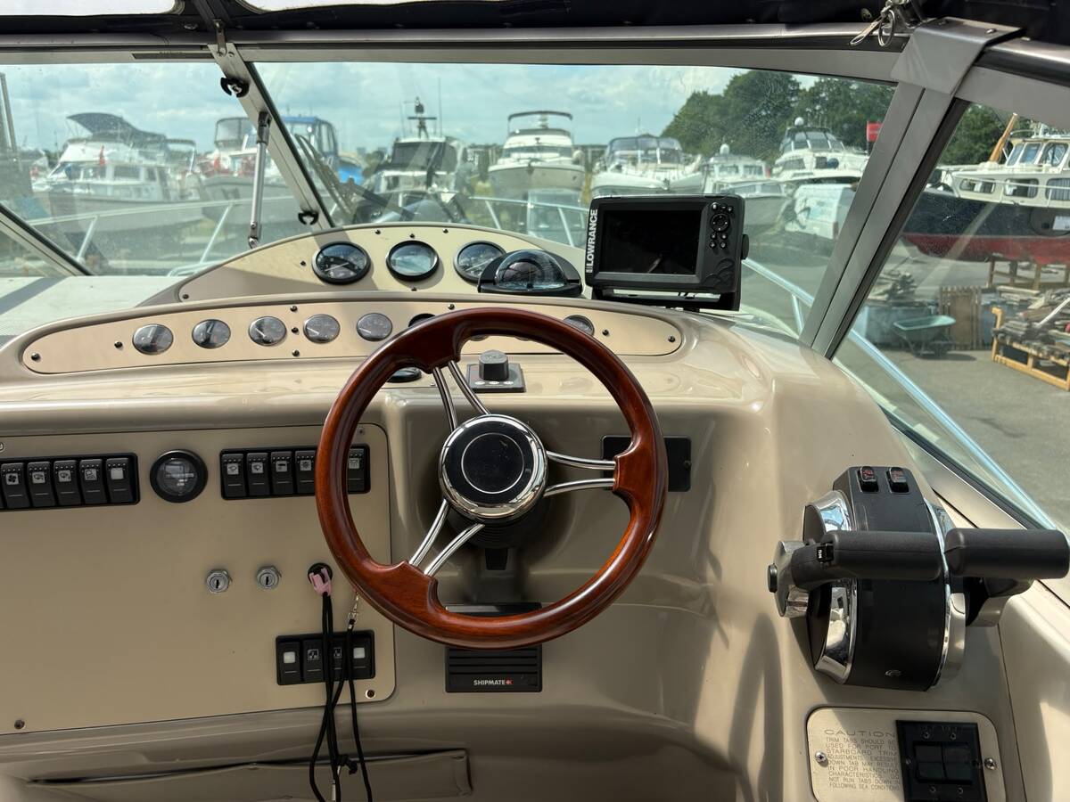 foto: 39 Maxum 3200 SCR