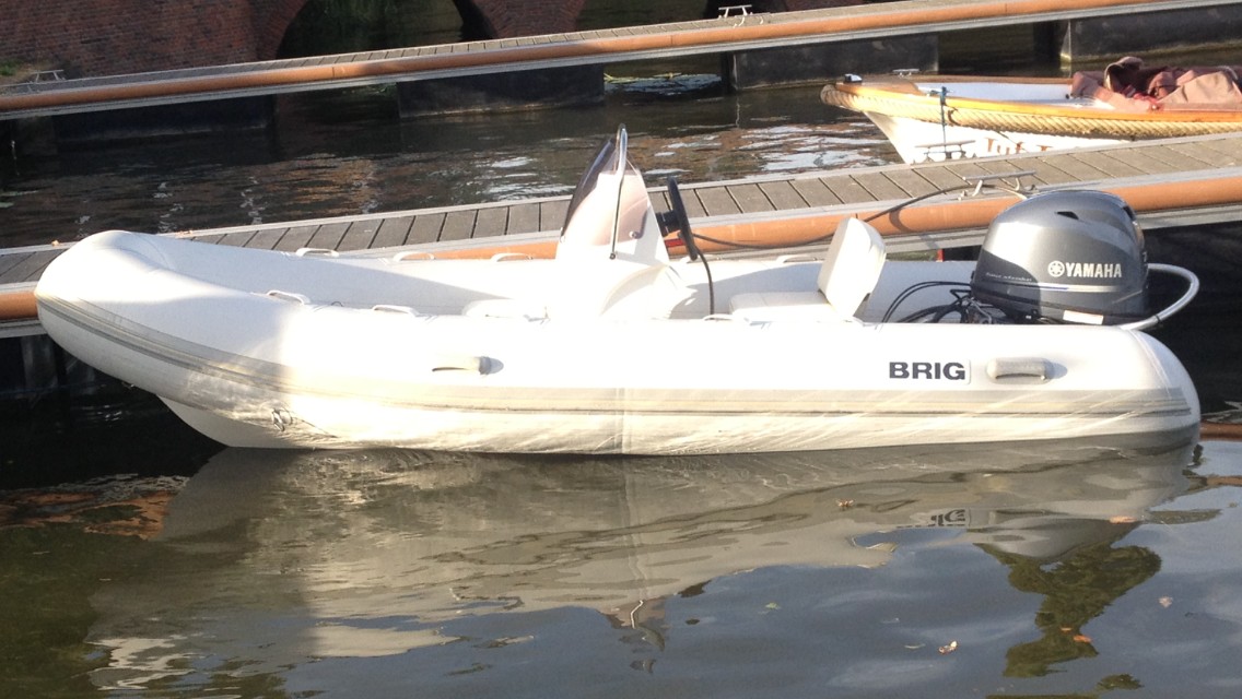 hoofdfoto: 1 Brig Brig 450 met trailer