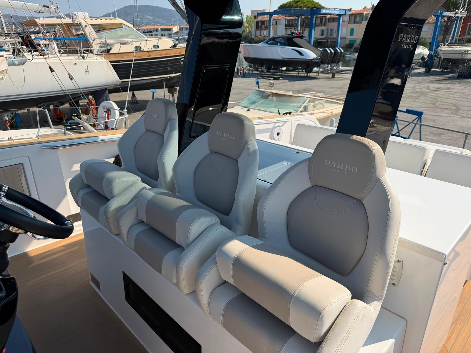 foto: 20 Pardo Yachts 38