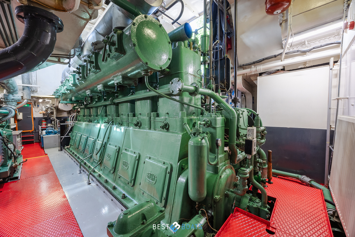 foto: 80 Sleepboot Limburgia 