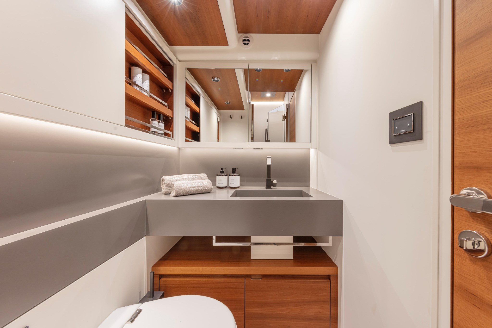 foto: 33 Pardo Yachts E60