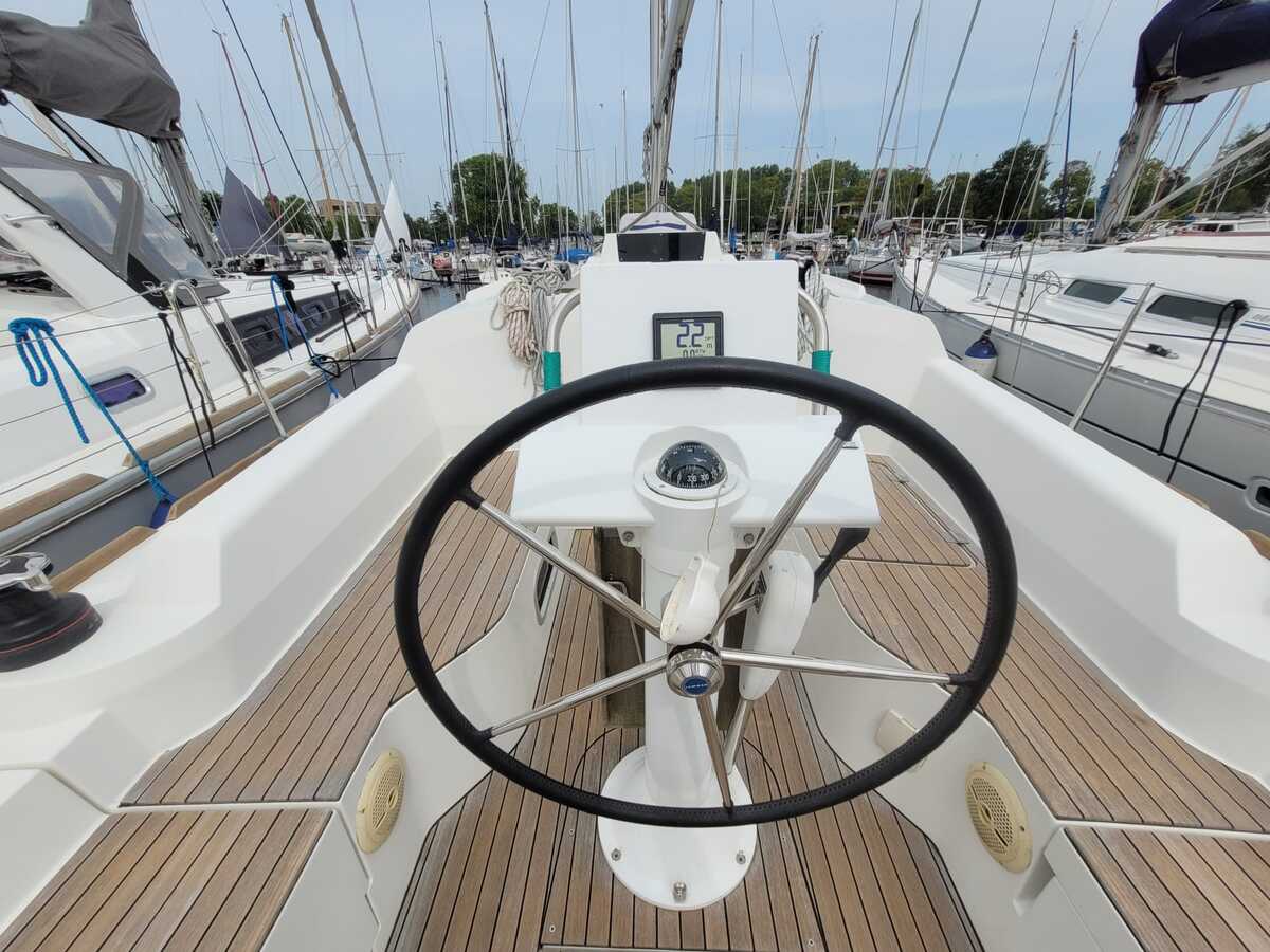 foto: 33 Jeanneau Sun Odyssey 319
