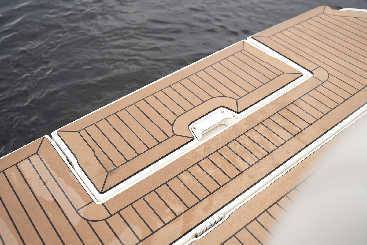 foto: 38 Sea Ray Sundancer 290