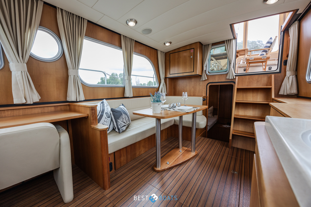 foto: 47 Linssen Grand Sturdy 34.9 AC