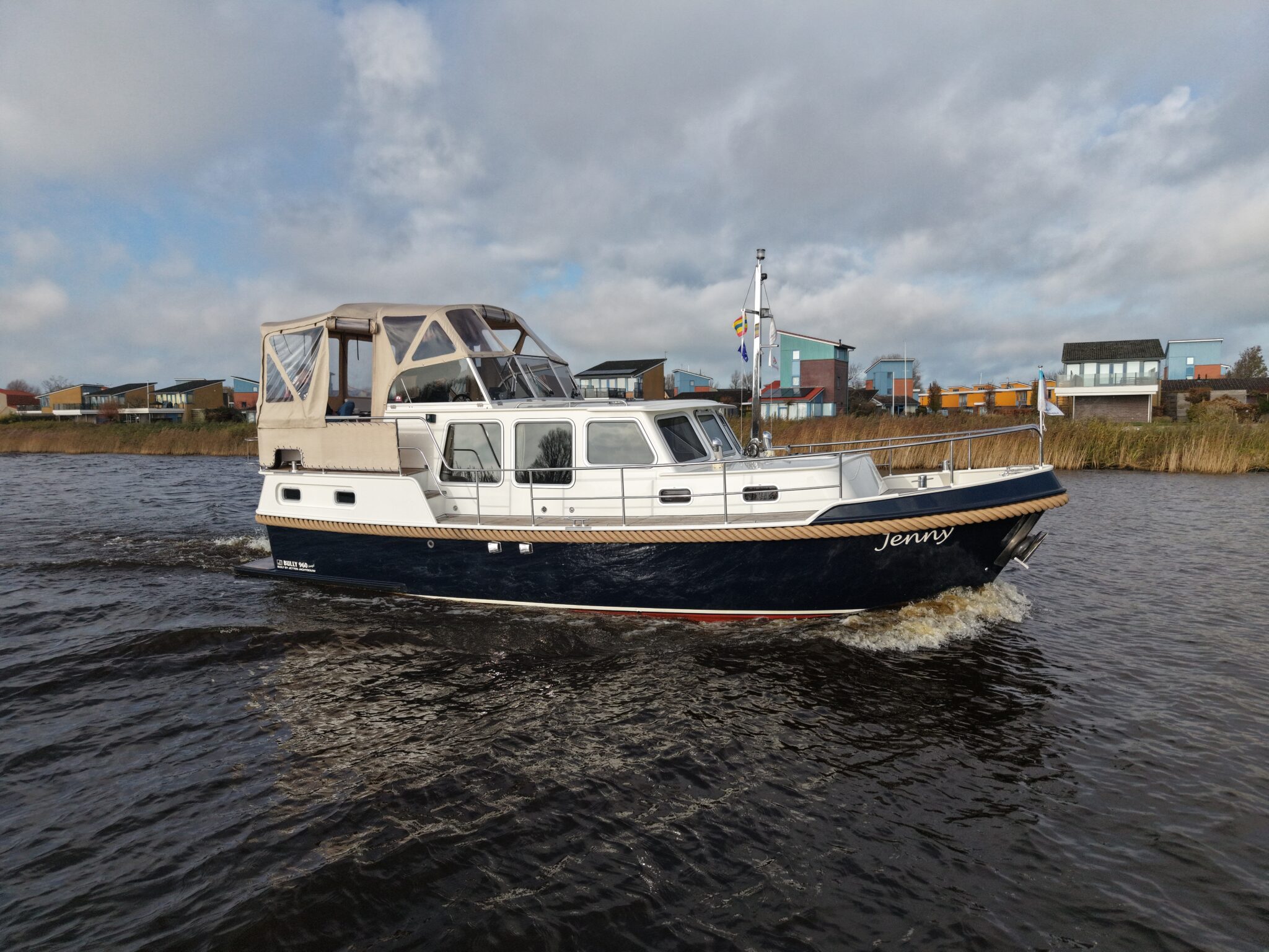 foto: 32 Jetten Jetten Bully 9.60 AK