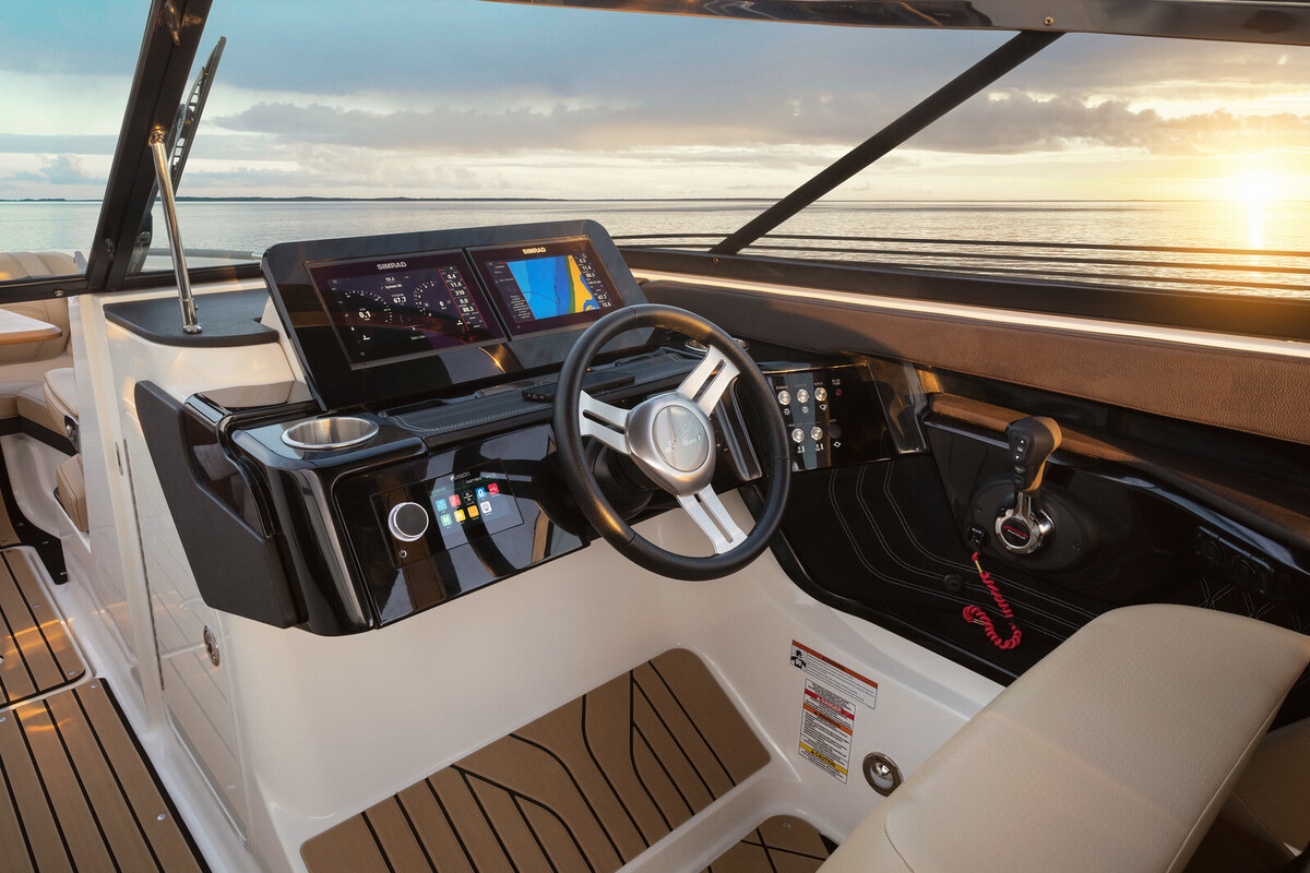 foto: 39 Sea Ray SLX 260