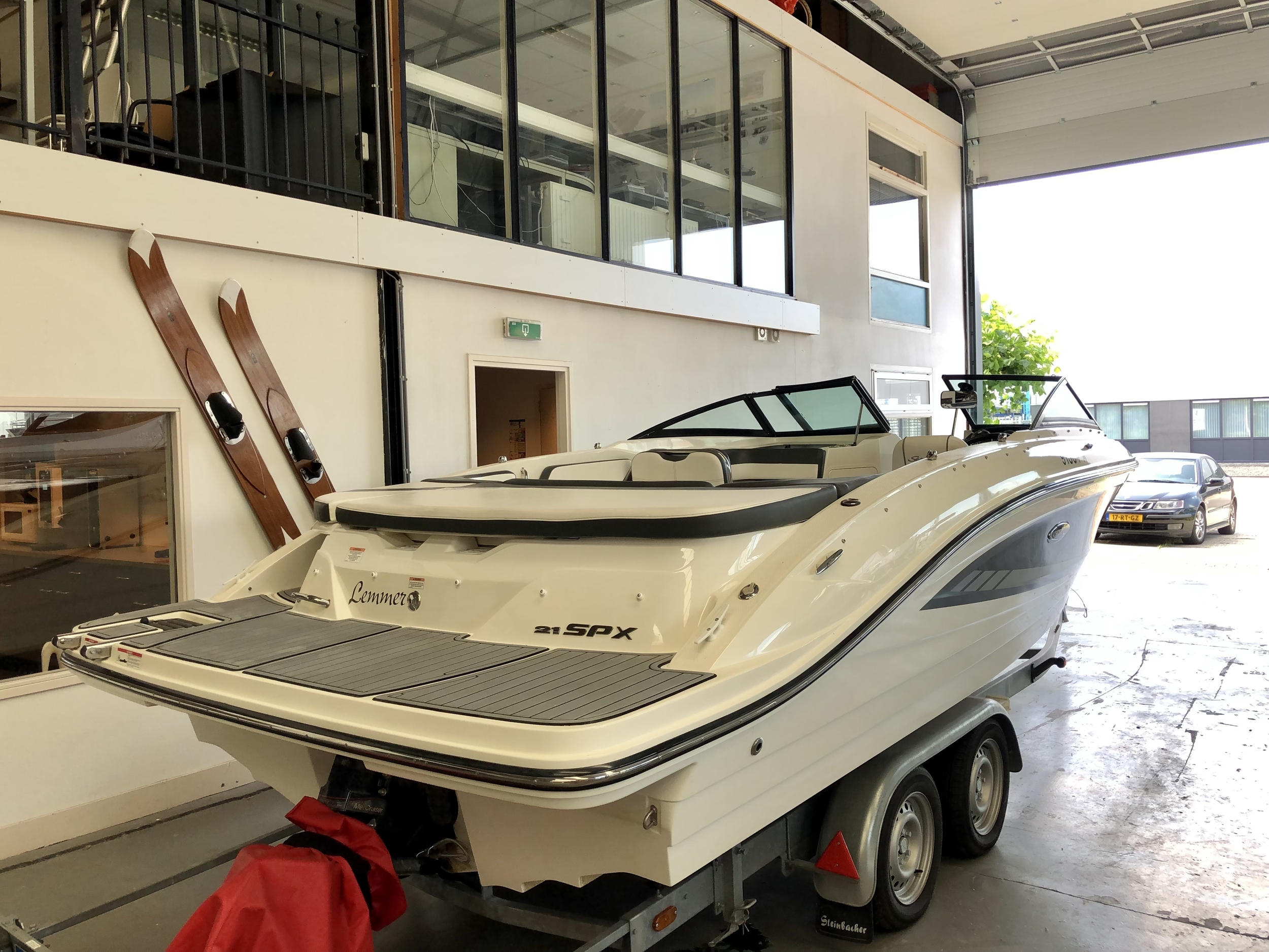 foto: 14 Sea Ray 21 SPX E