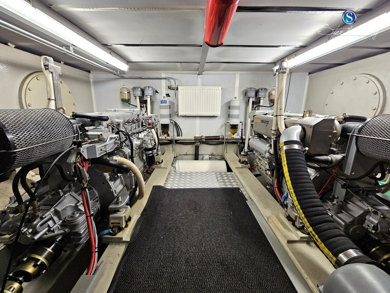 foto: 42 Pacific 155 Allure