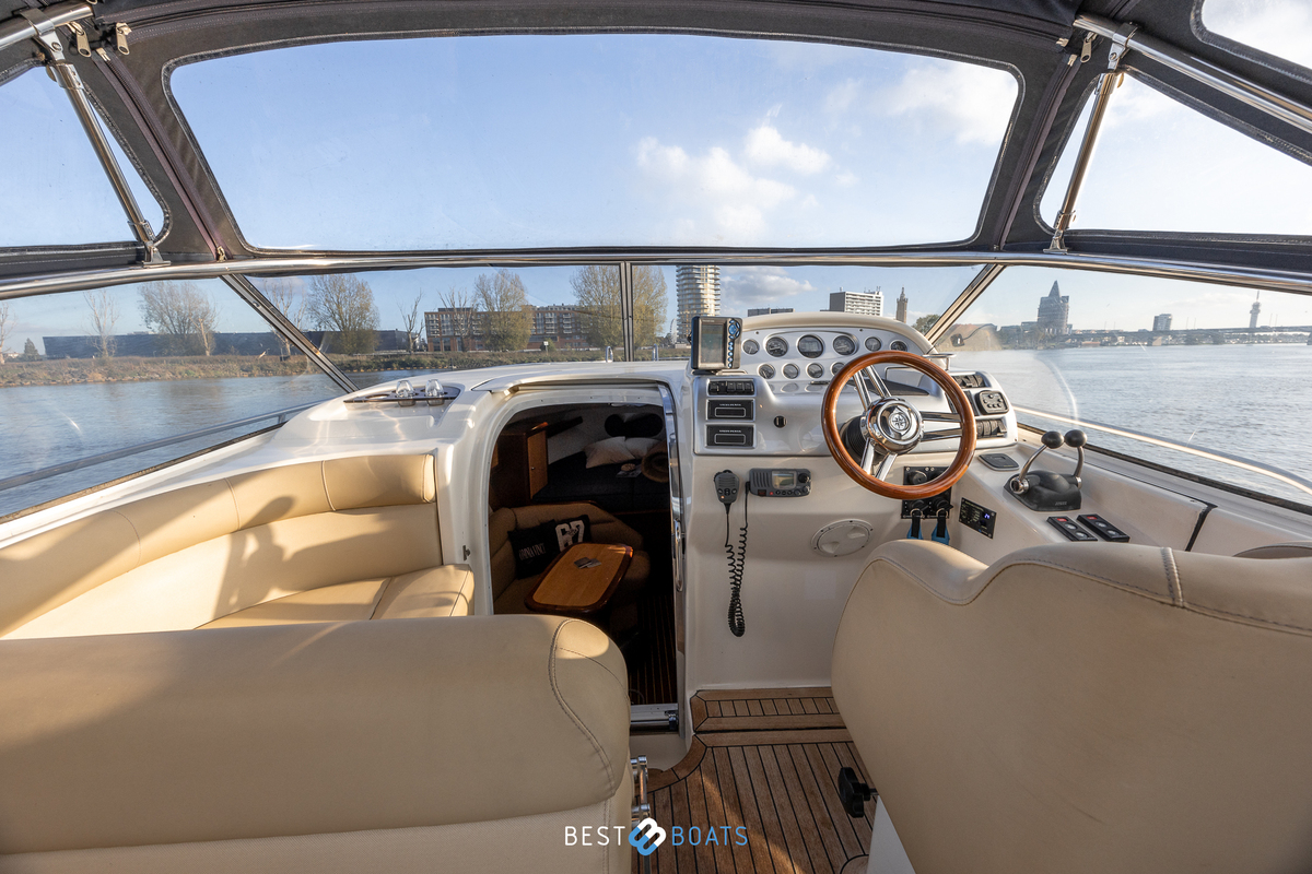 foto: 32 Bavaria 300 Sport