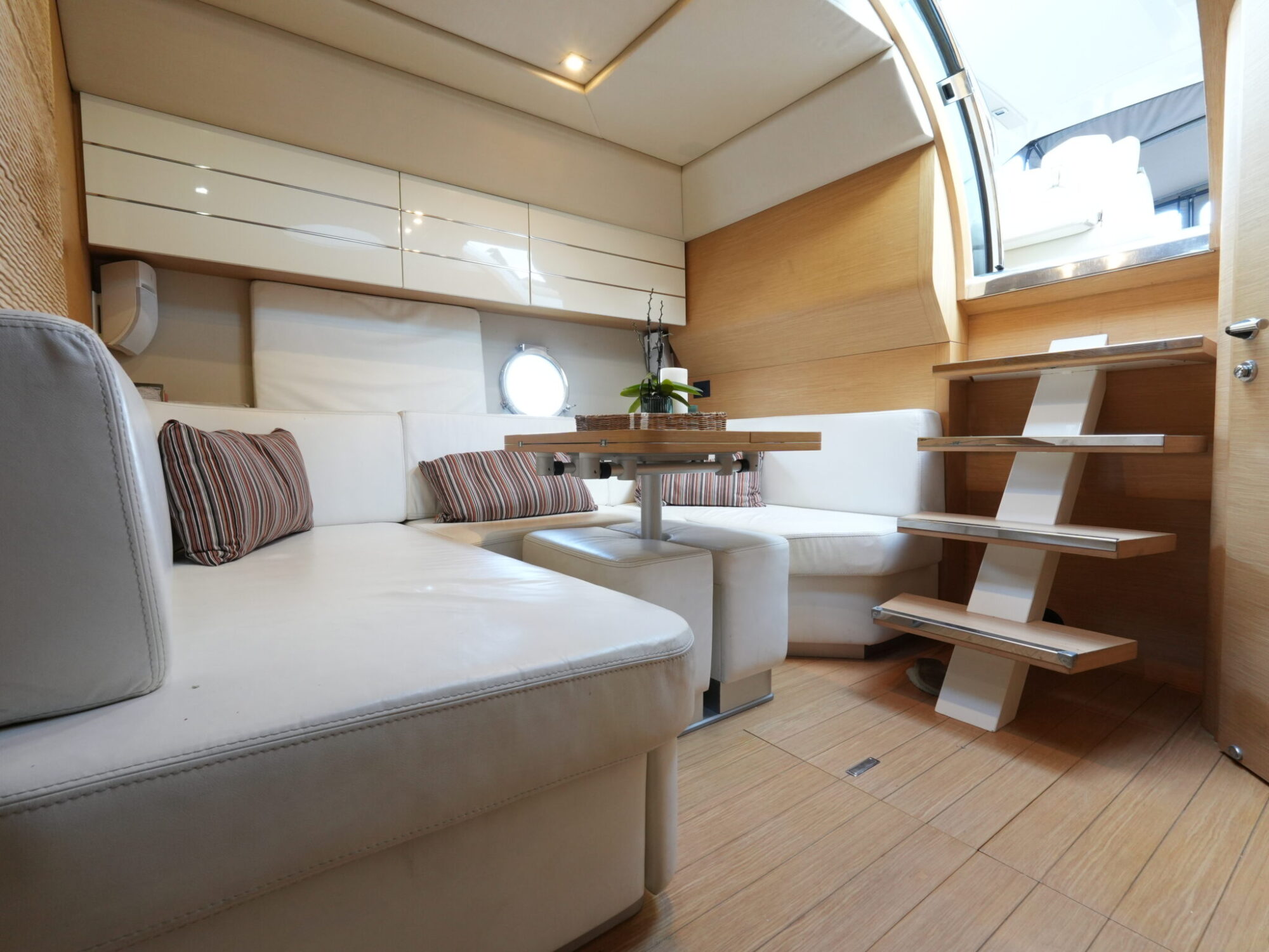 foto: 135 Sessa Sessa C46 HT IPS