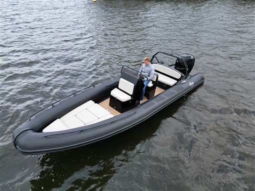 foto: 25 Infanta 750