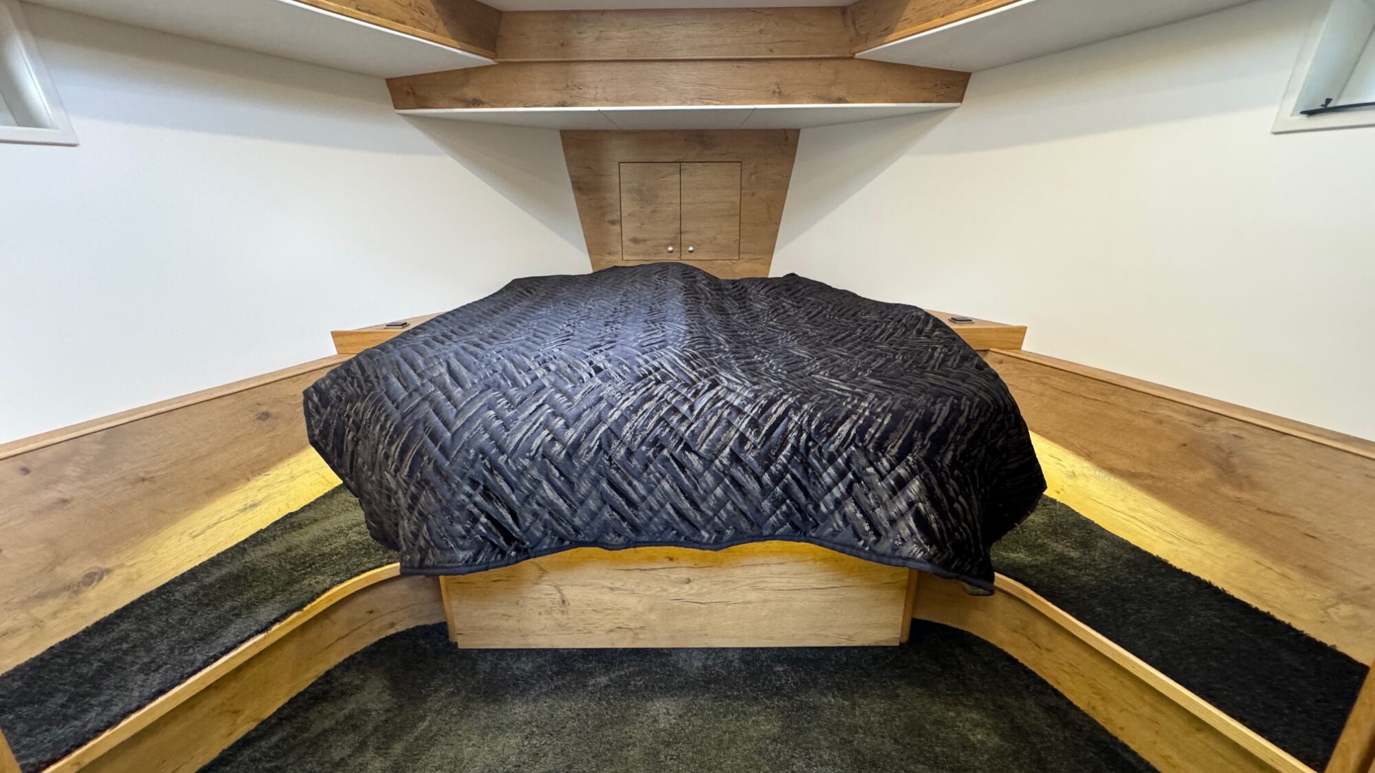 foto: 29 Concordia Concordia 110 Sedan Paviljoen