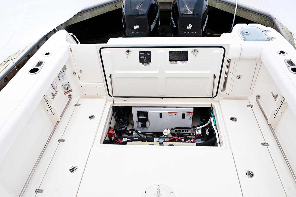 foto: 21 Boston Whaler 285 Conquest