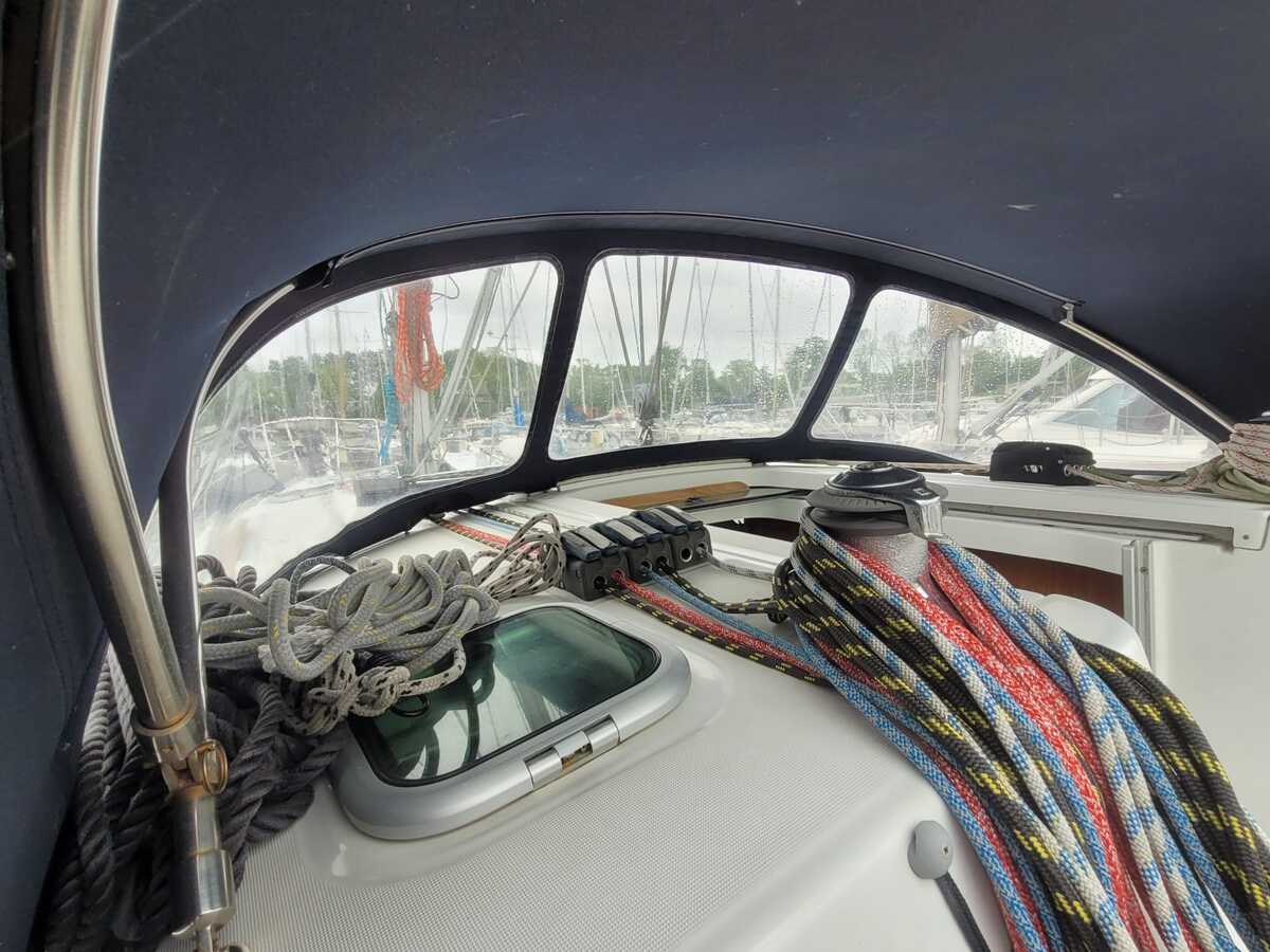 foto: 32 Beneteau Oceanis 373 Clipper