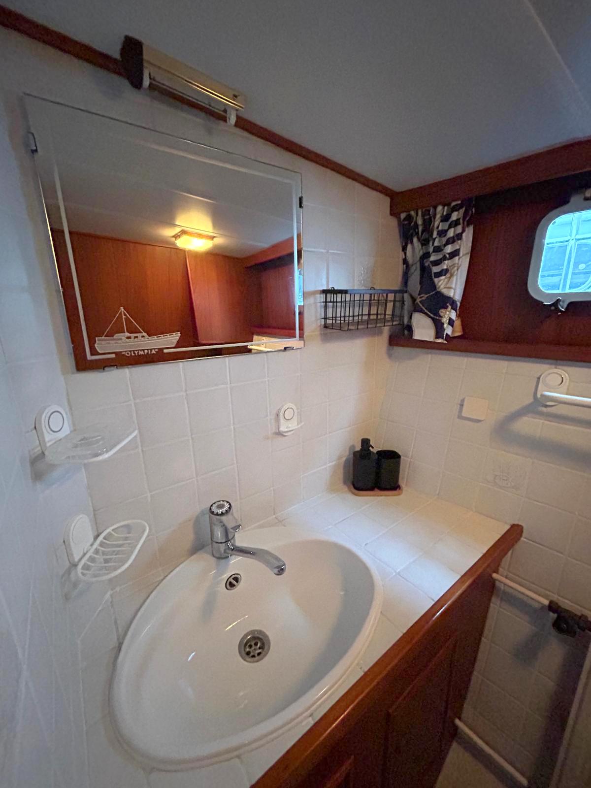 foto: 80 Monty Bank Monty Bank Kotter 41 AK Cabrio