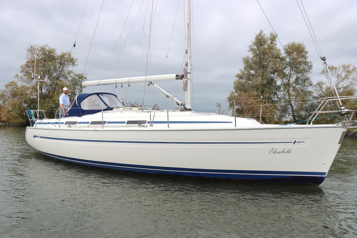 hoofdfoto: 1 Bavaria 36-2 Cruiser