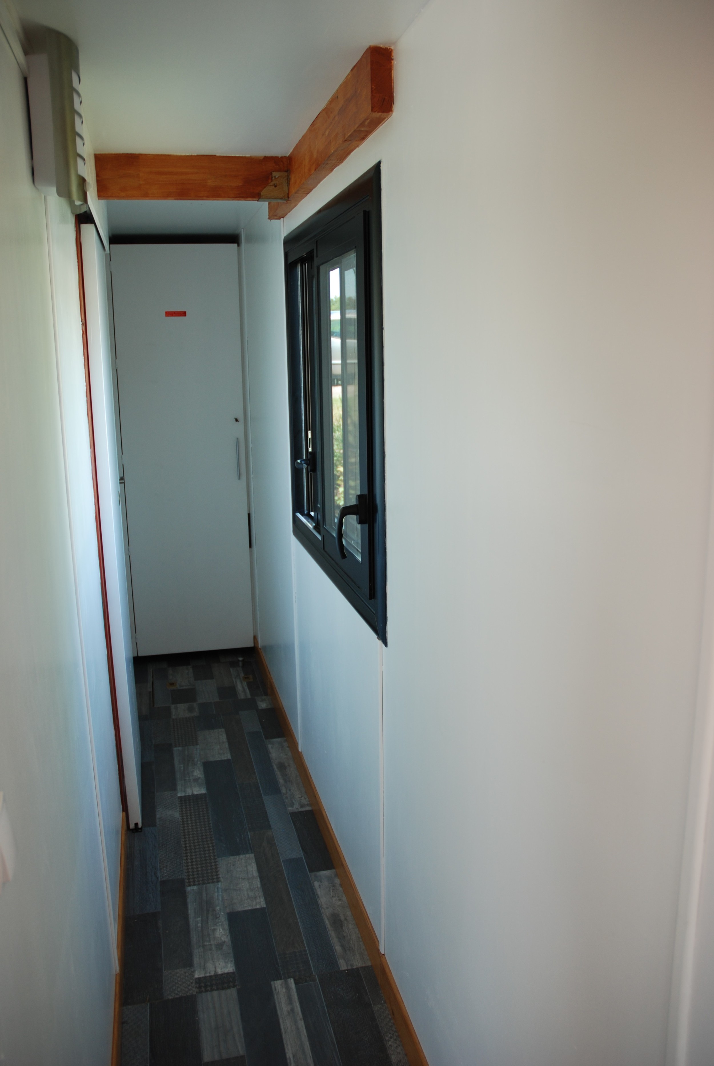 foto: 11 PHOEBUS COCHE SOLAIRE  LECTRICAL SELF POWERED BOAT Catamaran Standaard