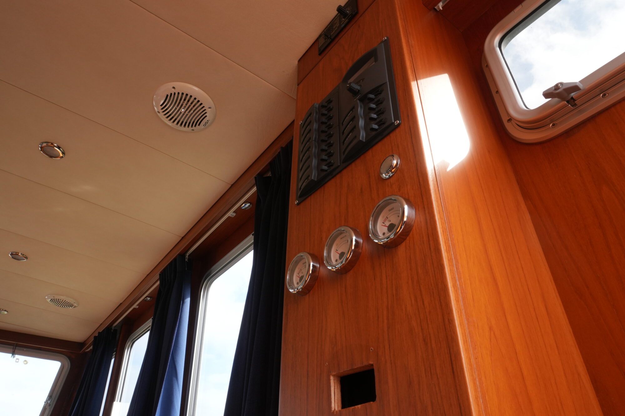 foto: 56 Casco Casco 11.00 OK Flybridge