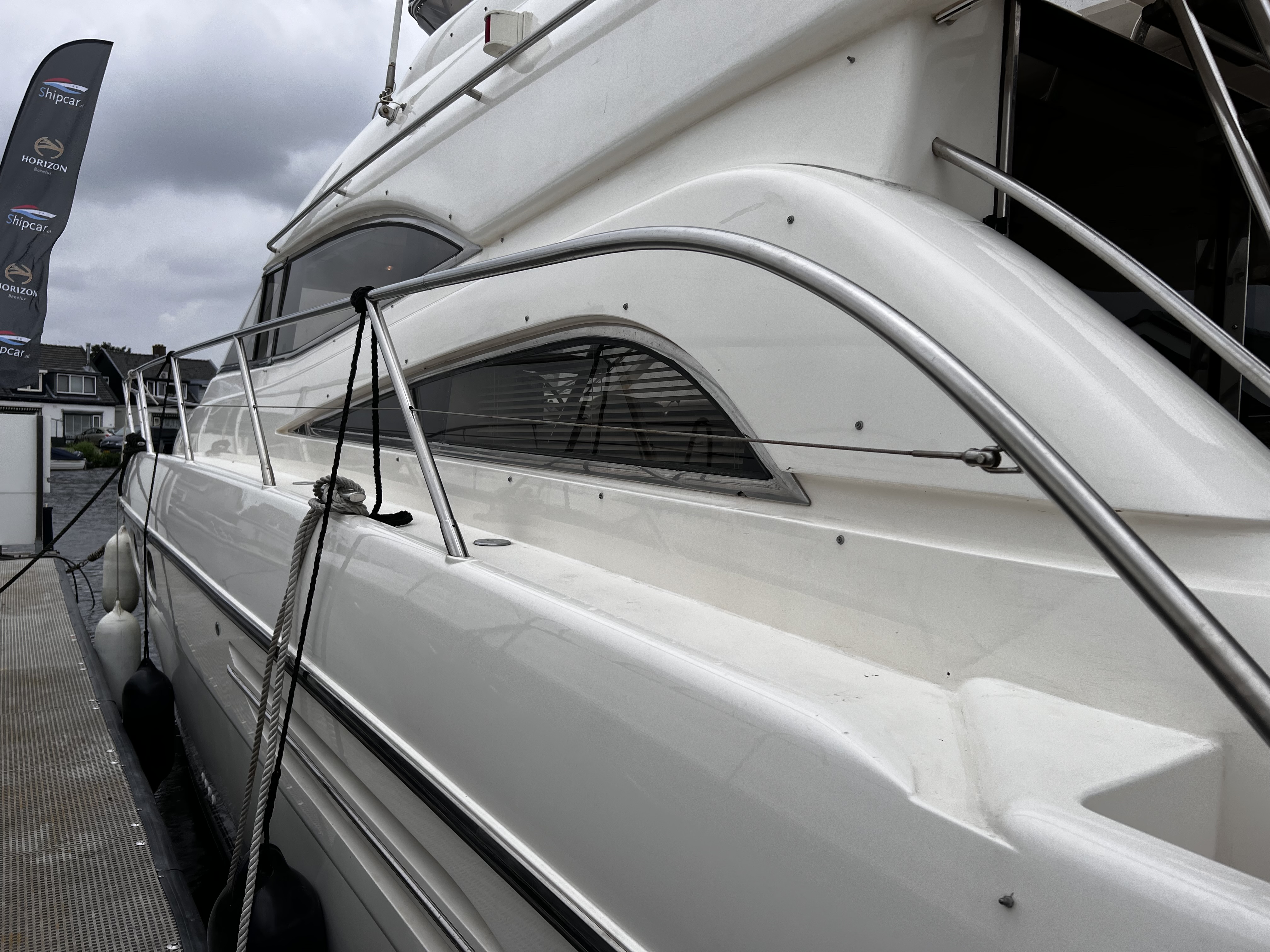 foto: 34 Princess 56