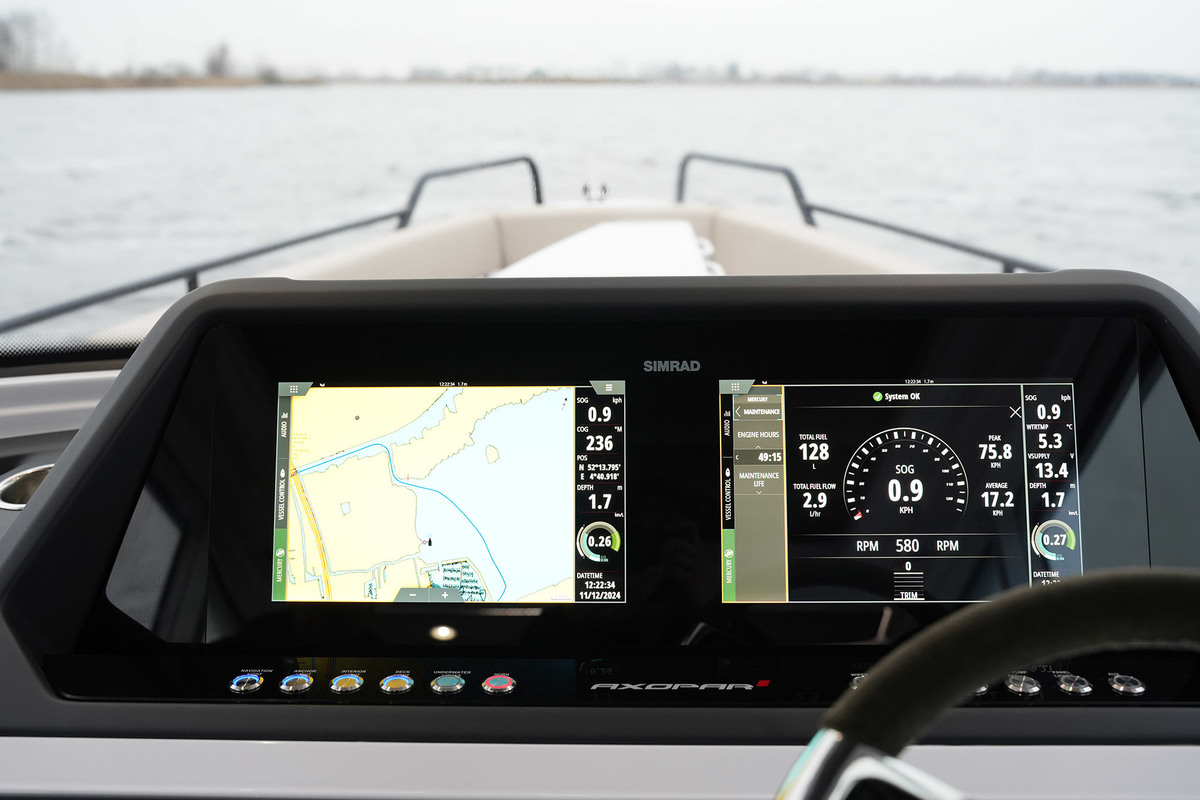 foto: 42 Axopar  28 Cabin