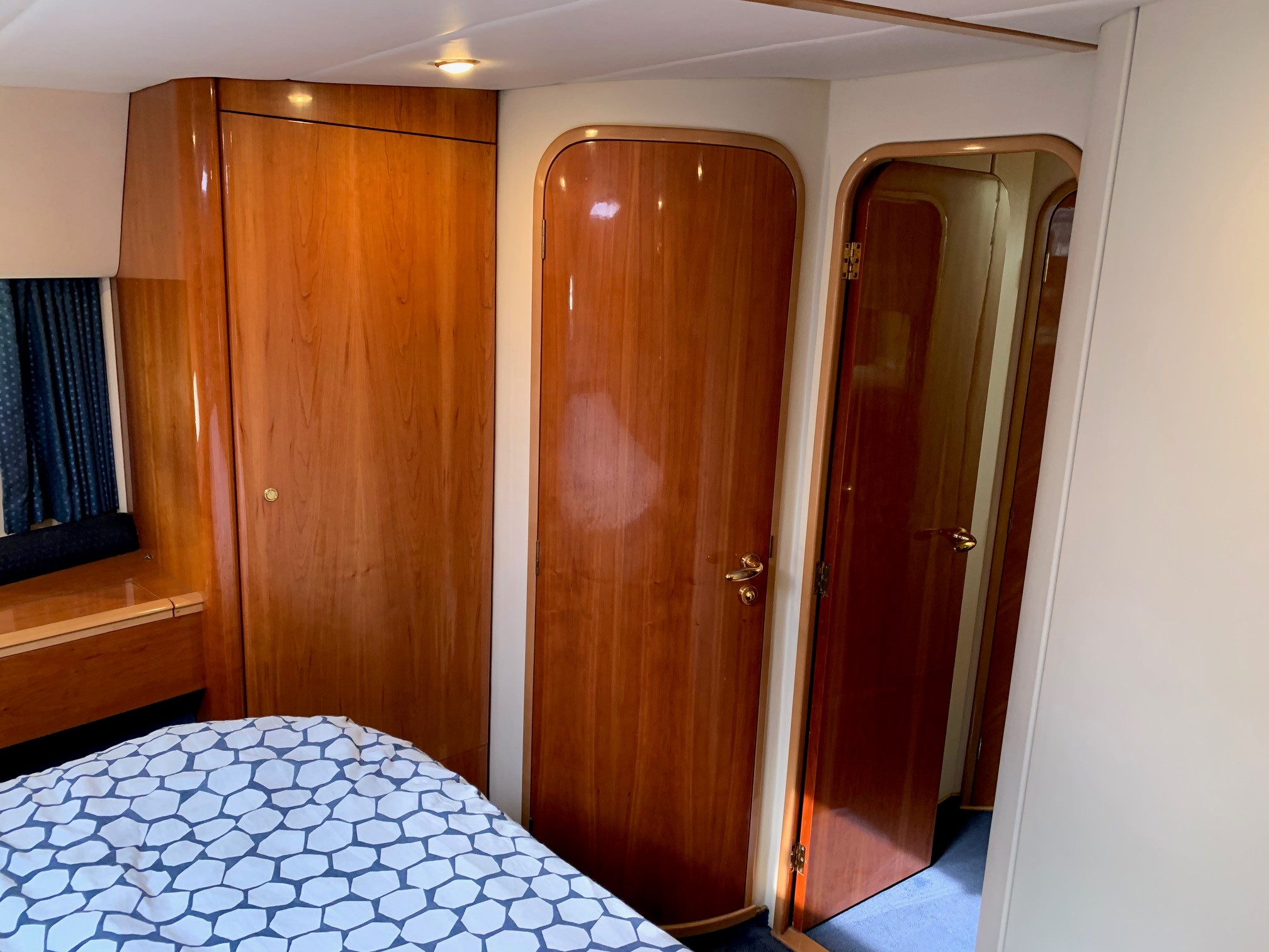foto: 26 Princess Princess 440 FLY
