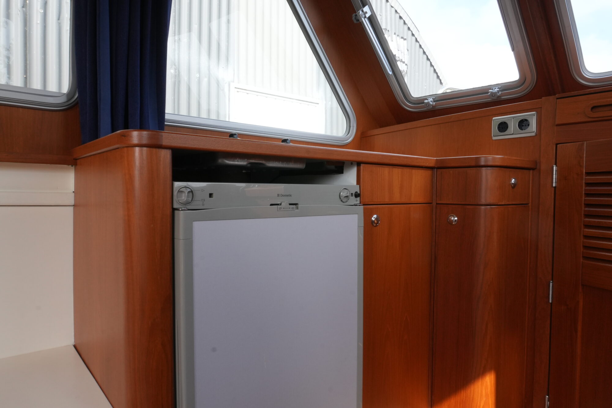 foto: 57 Casco Casco 11.00 OK Flybridge