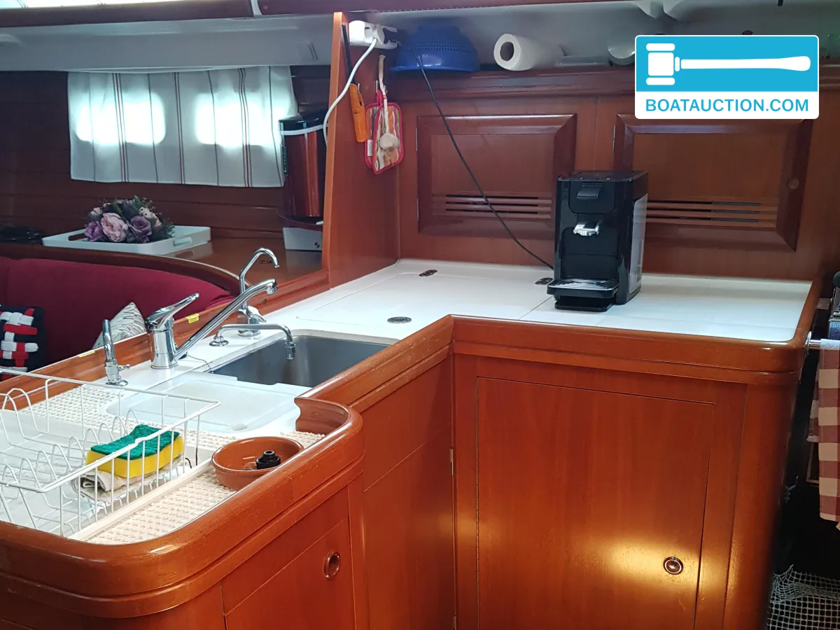 foto: 33 Beneteau Oceanis 473 Clipper