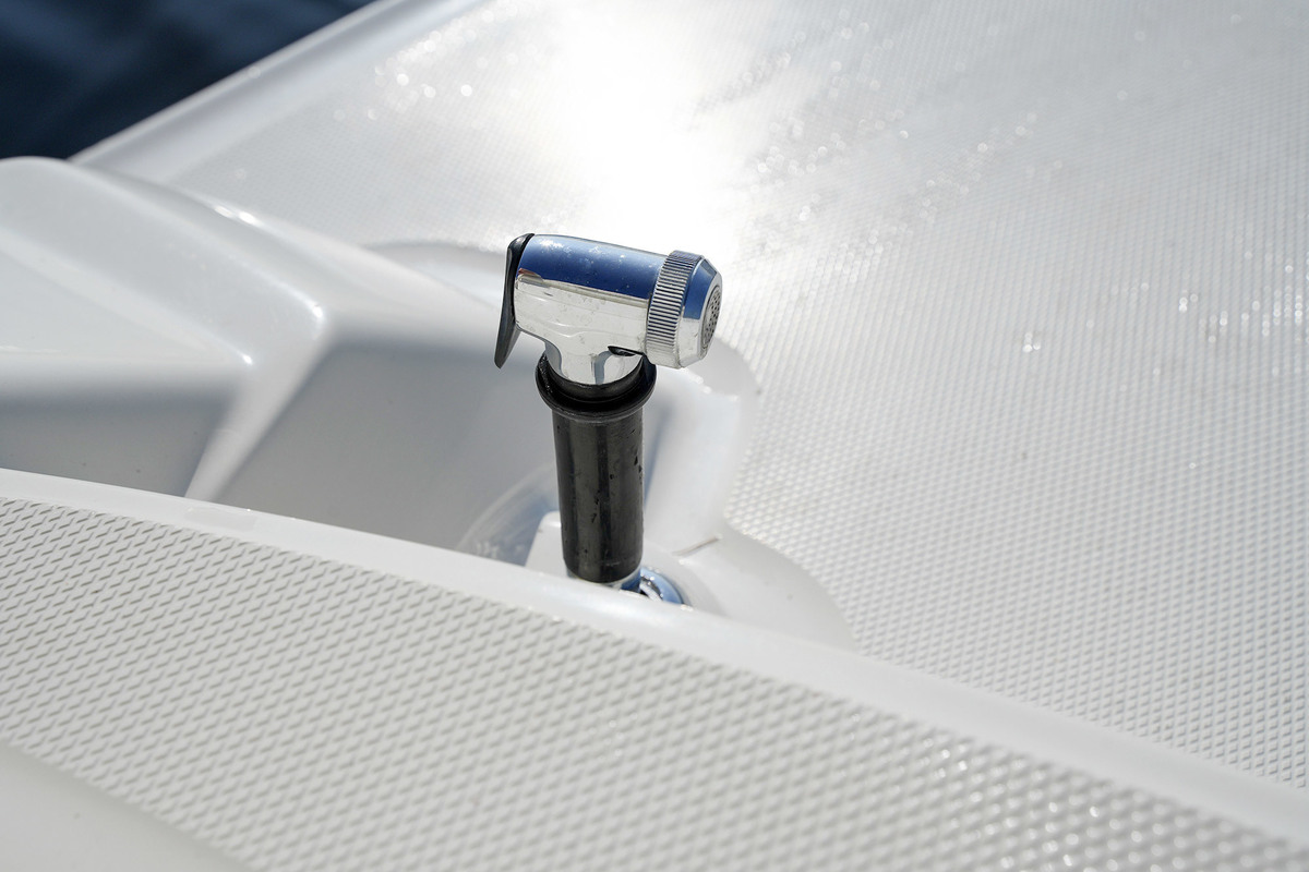 foto: 29 Sea Ray 250 SLX