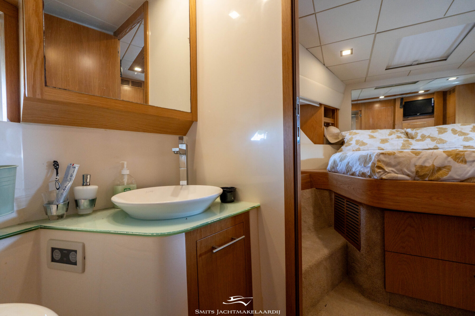 foto: 136 Rodman Rodman 44 Muse IPS