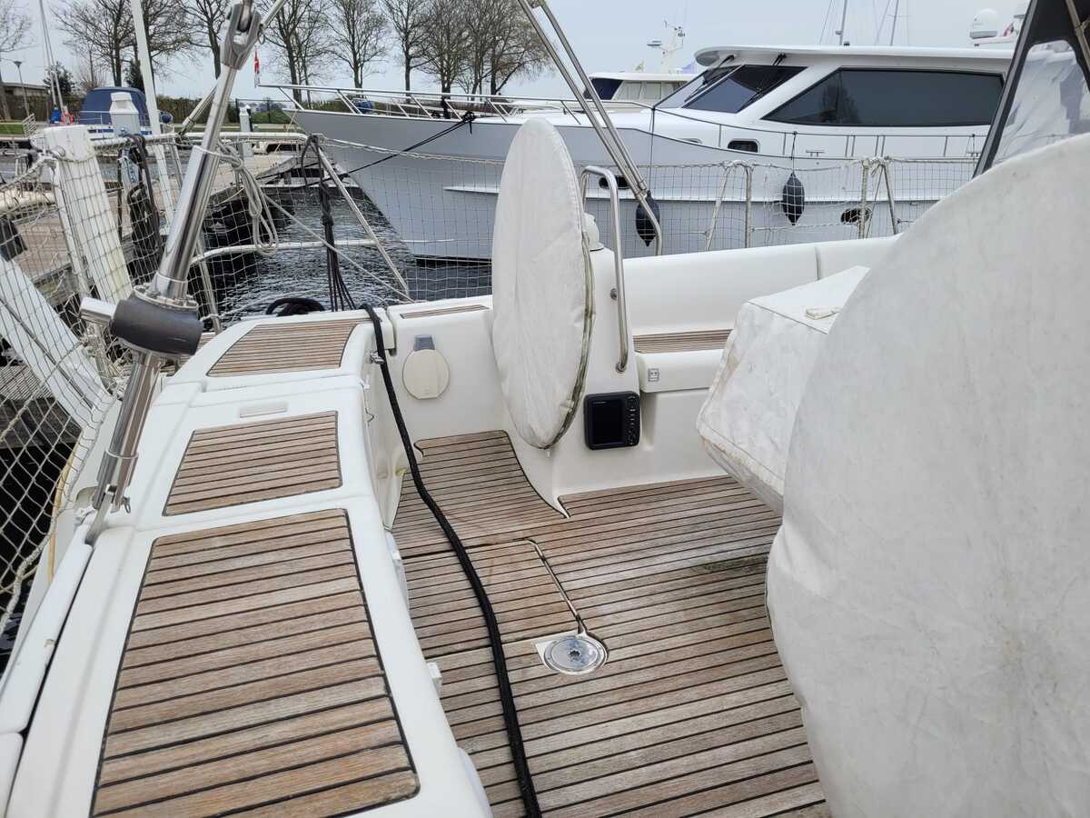 foto: 36 Beneteau Oceanis 54